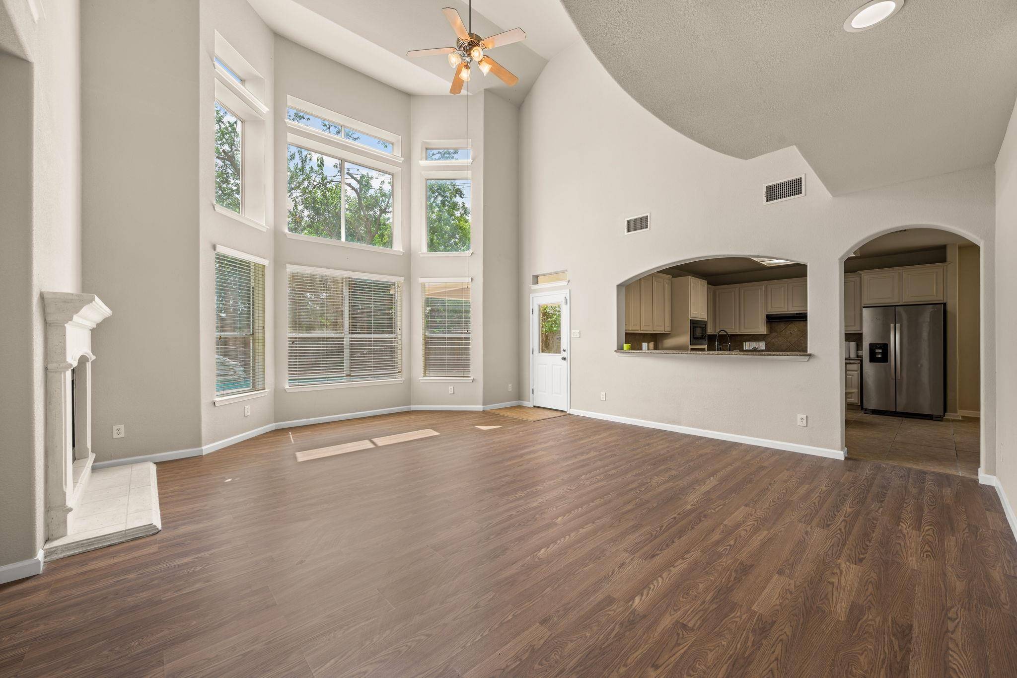 Pflugerville, TX 78660,1018 Canyon Maple RD