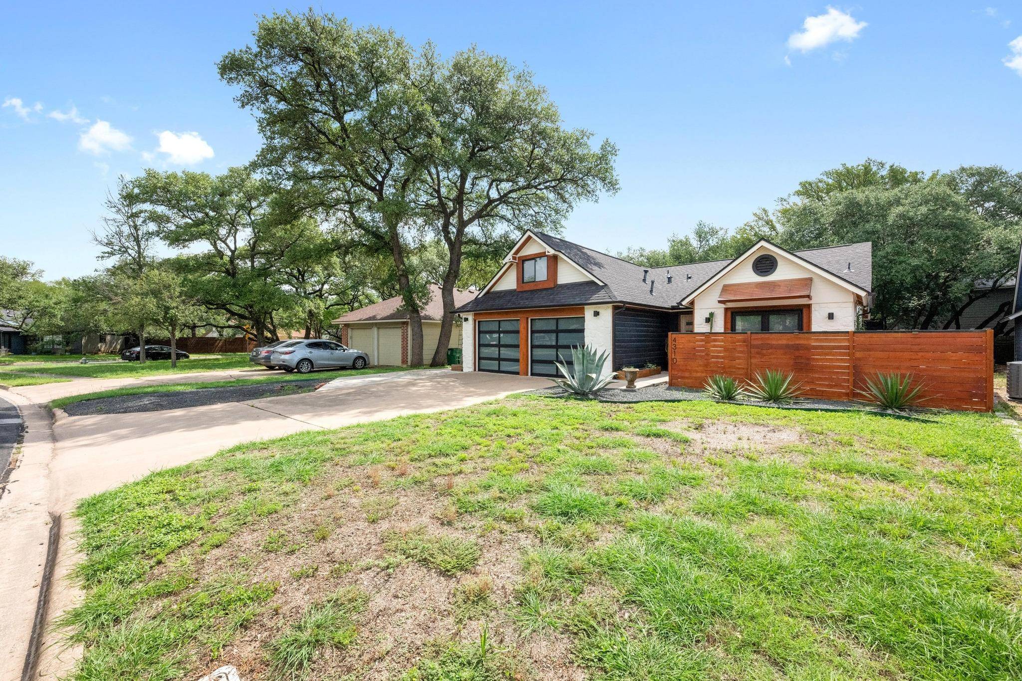 Austin, TX 78749,4310 N Clarno DR