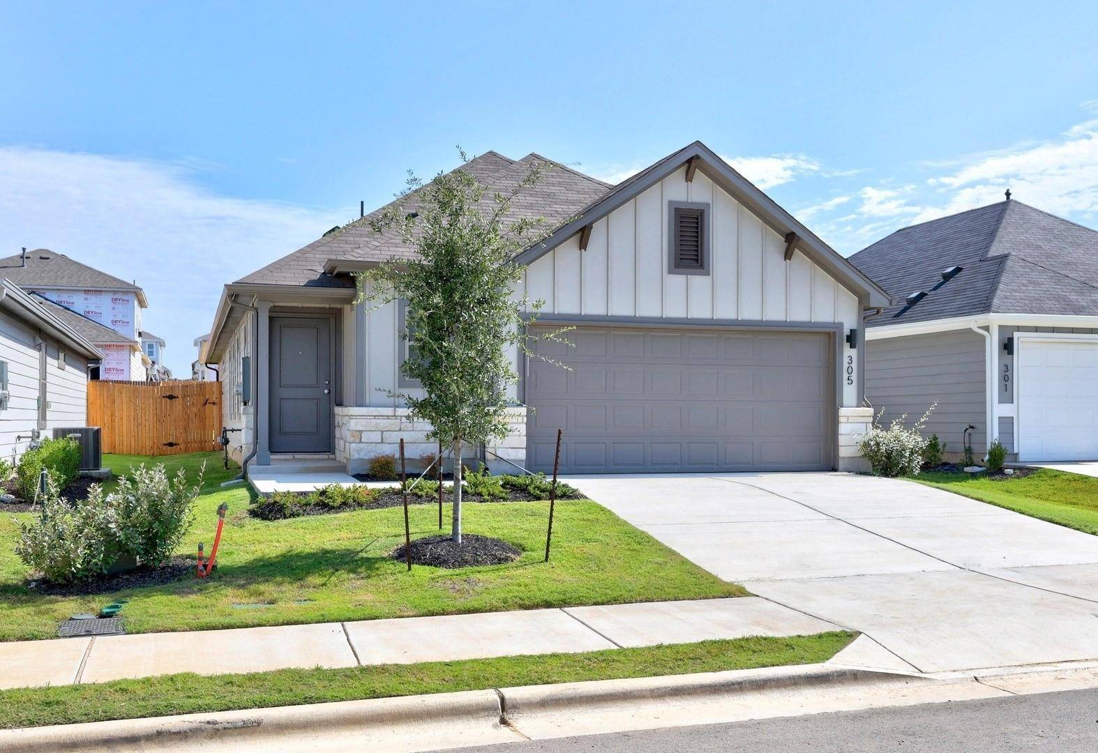 Elgin, TX 78621,305 Bendecido LOOP