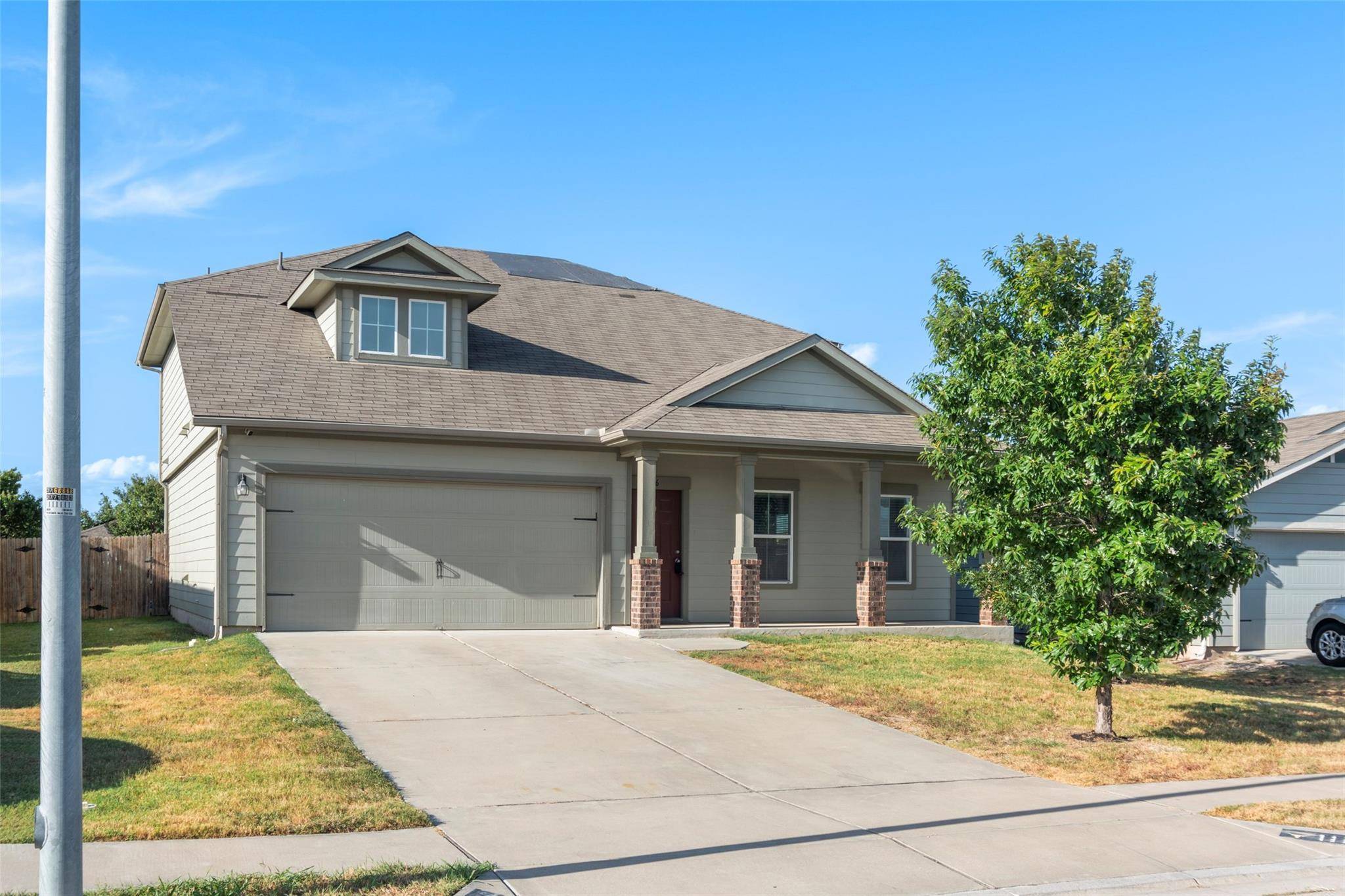 Hutto, TX 78634,126 Denton DR
