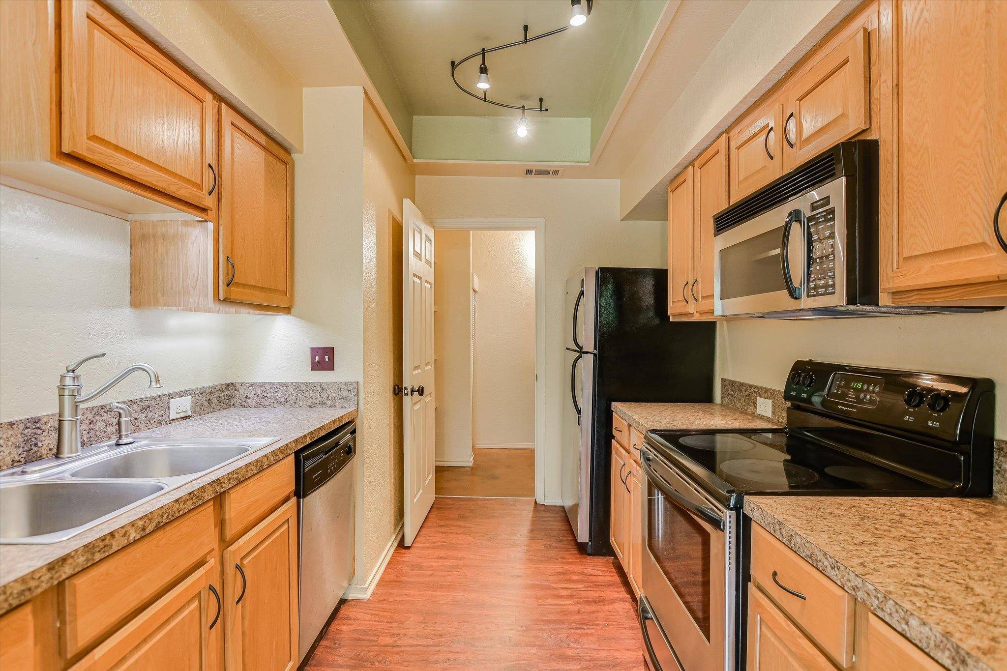 Austin, TX 78759,4711 Spicewood Springs RD #163