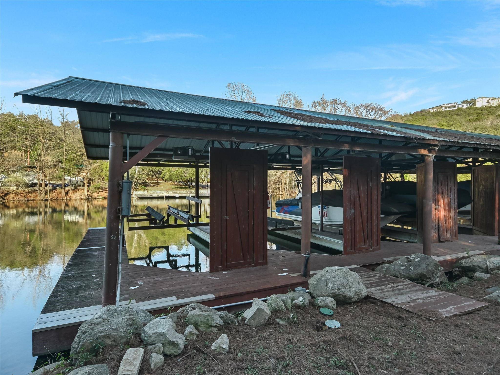 Austin, TX 78731,5300 N Scout Island CIR