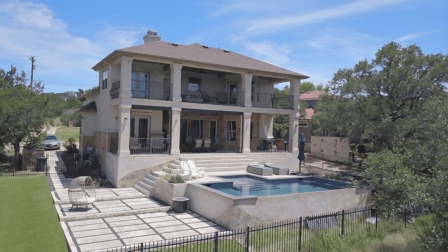 Spicewood, TX 78669,22000 Briarcliff DR