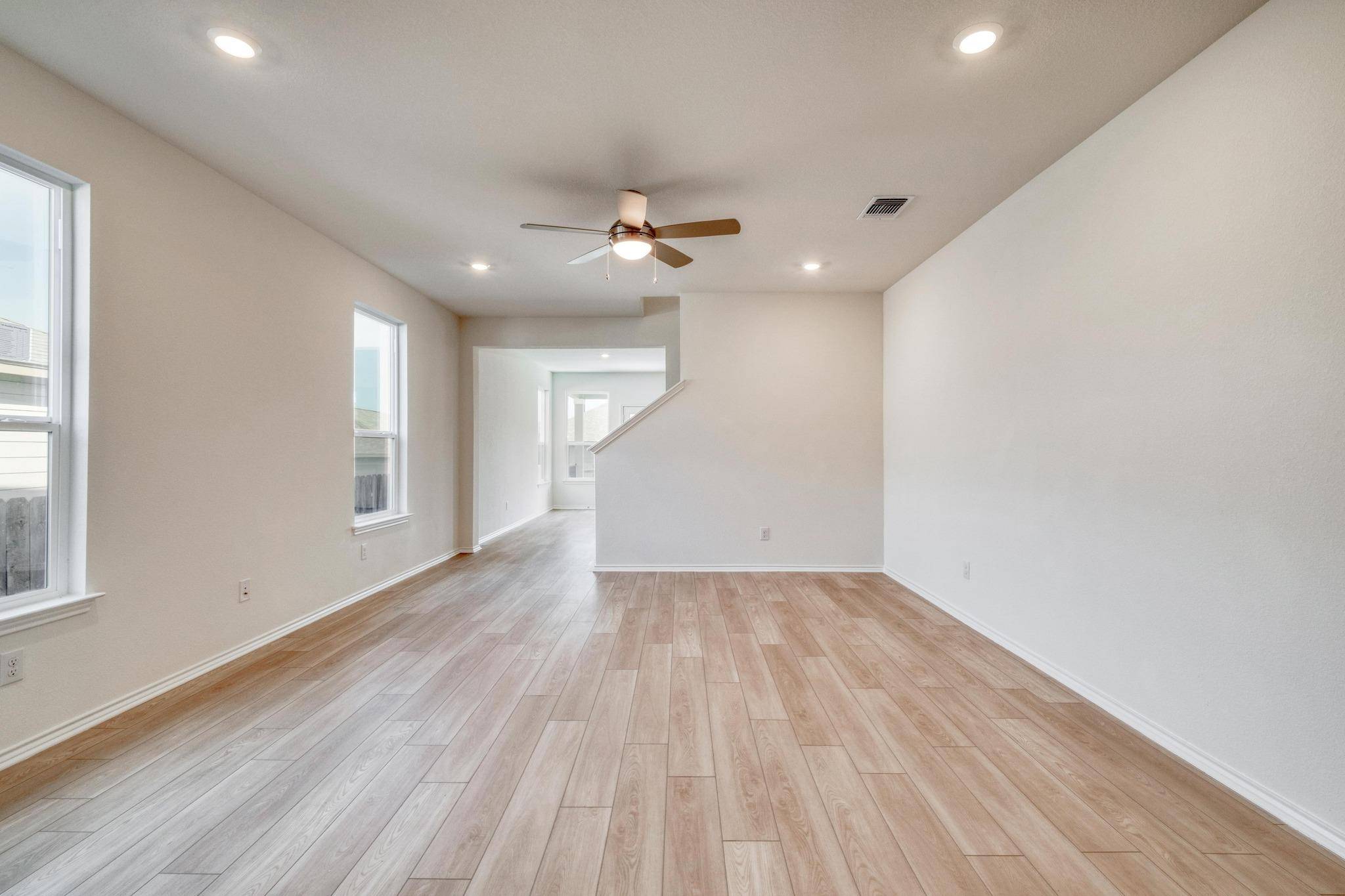 Jarrell, TX 76537,122 Lucky Texan CV