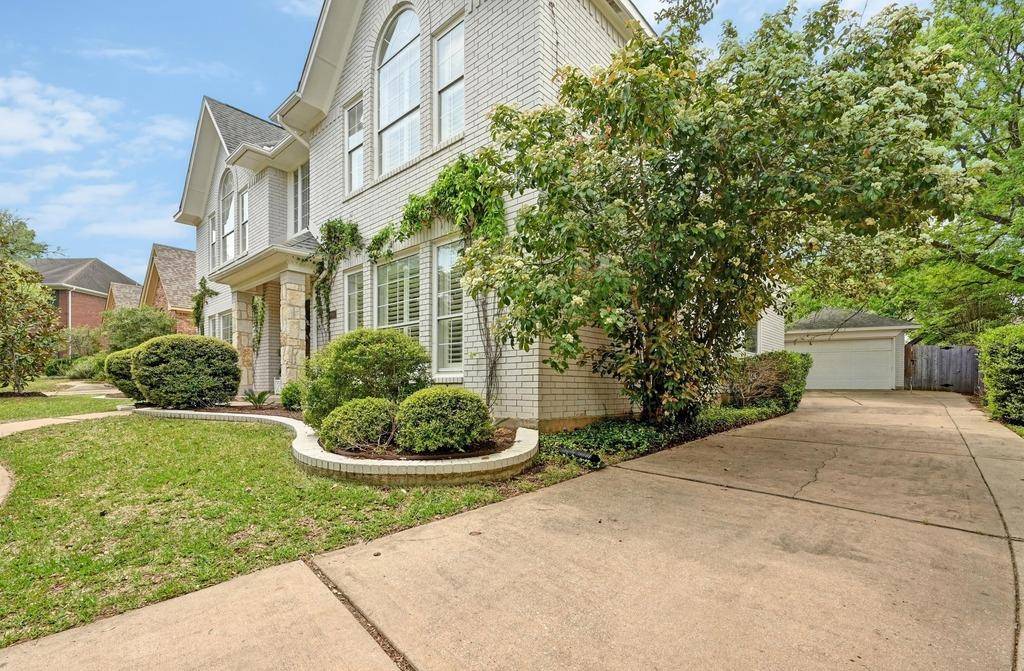 Austin, TX 78739,10902 Medfield CT