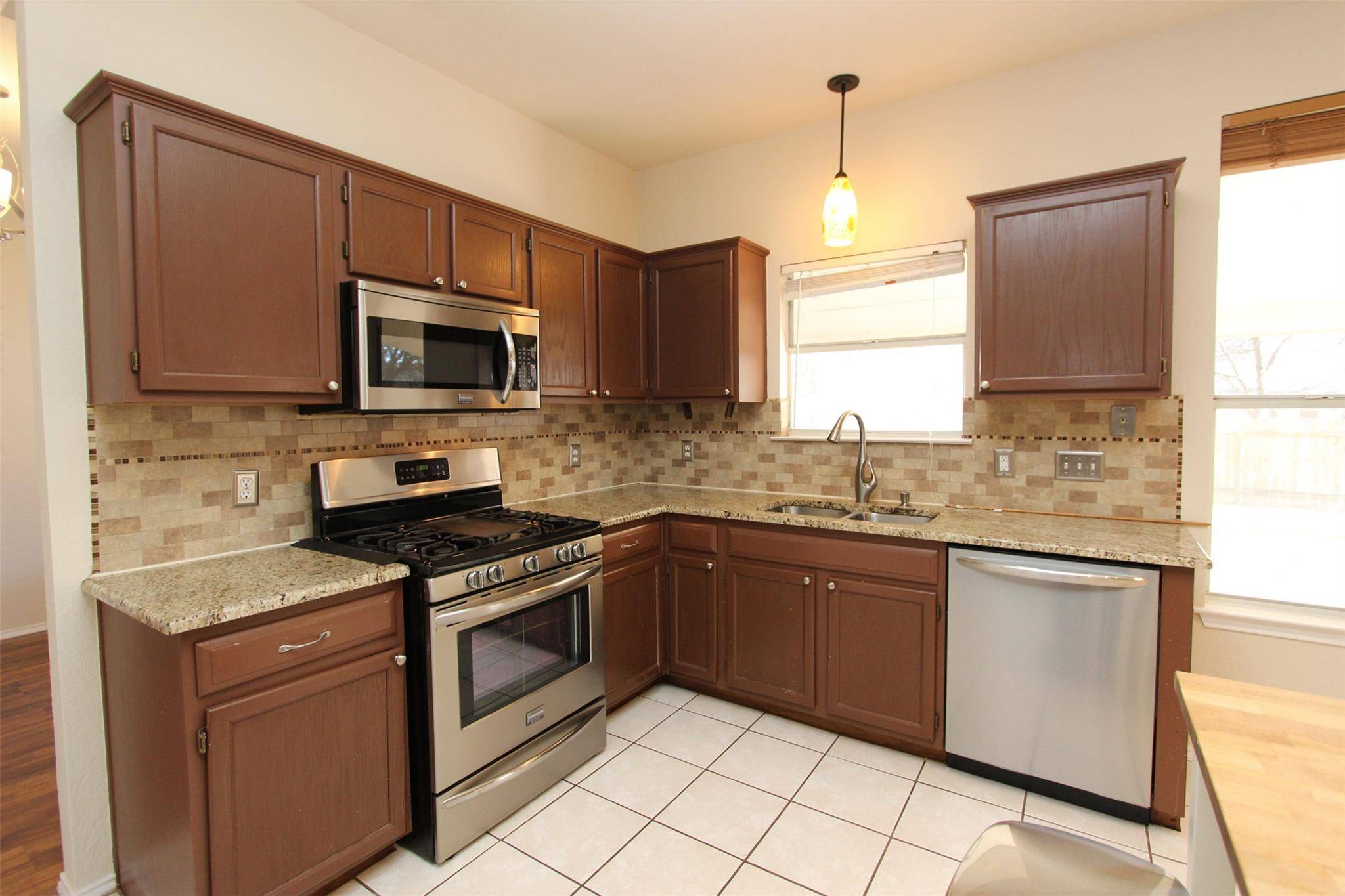 Austin, TX 78728,15321 Ozone PL