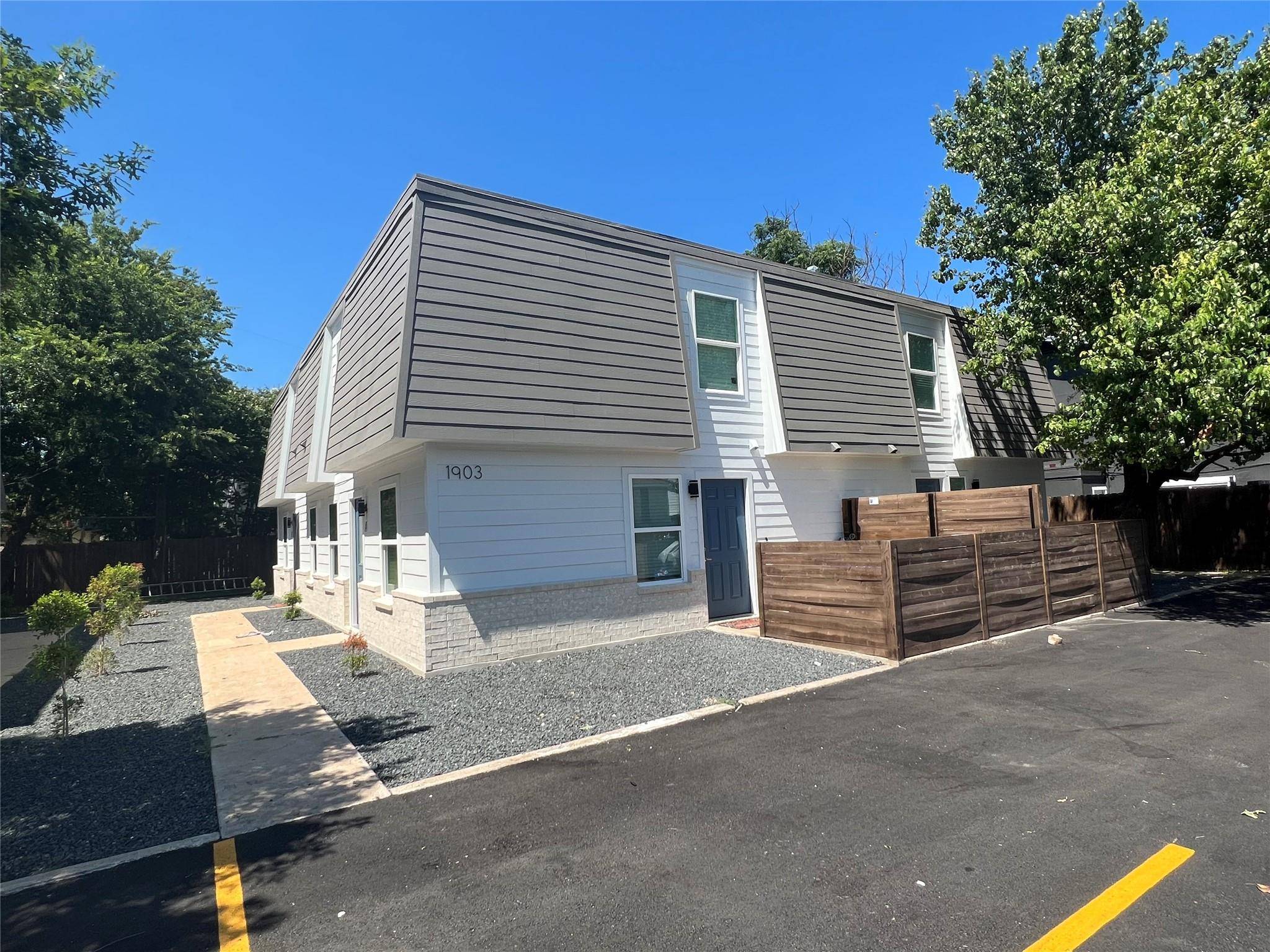 Austin, TX 78757,1901 HEARTHSTONE DR #D