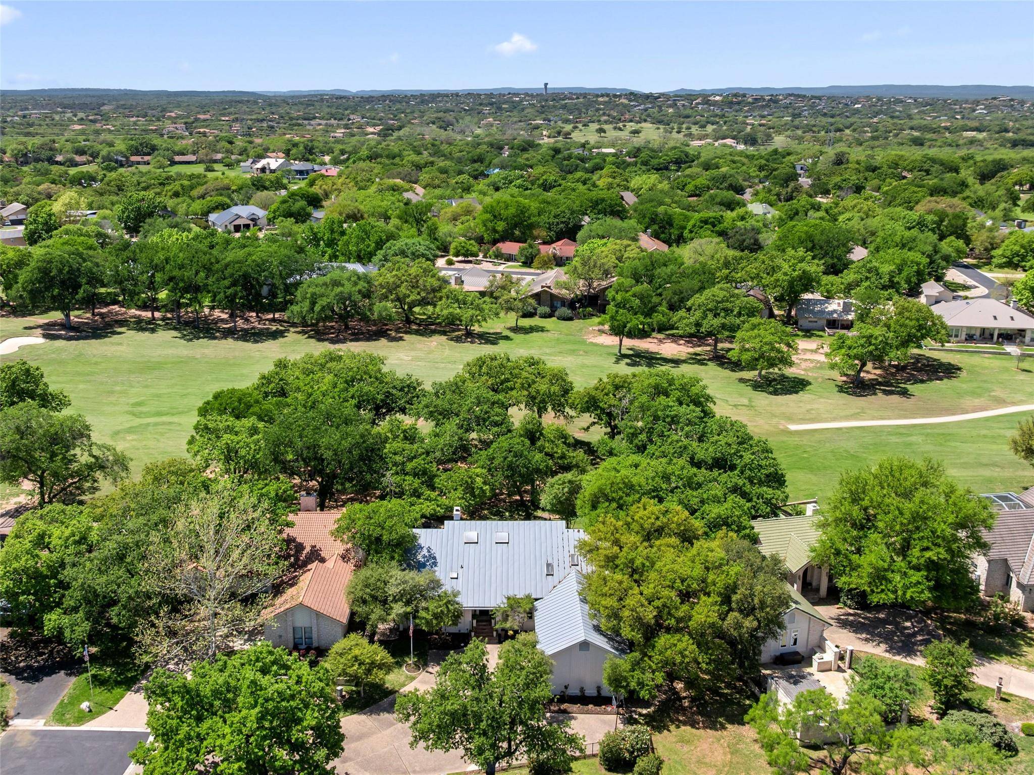 Horseshoe Bay, TX 78657,106 Southern SPUR