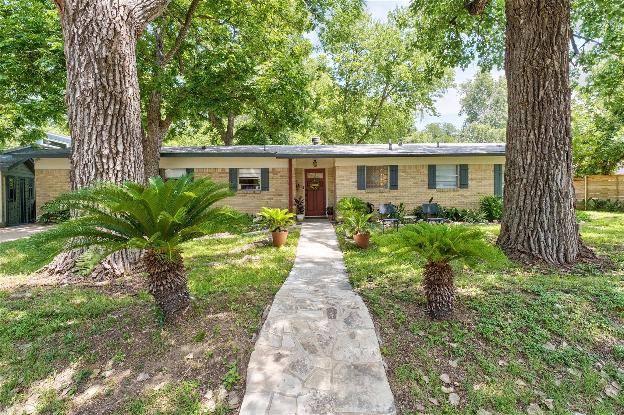 Austin, TX 78704,2301 Del Curto RD