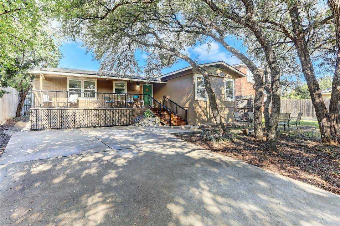 Austin, TX 78733,1104 Canyon Edge DR #A