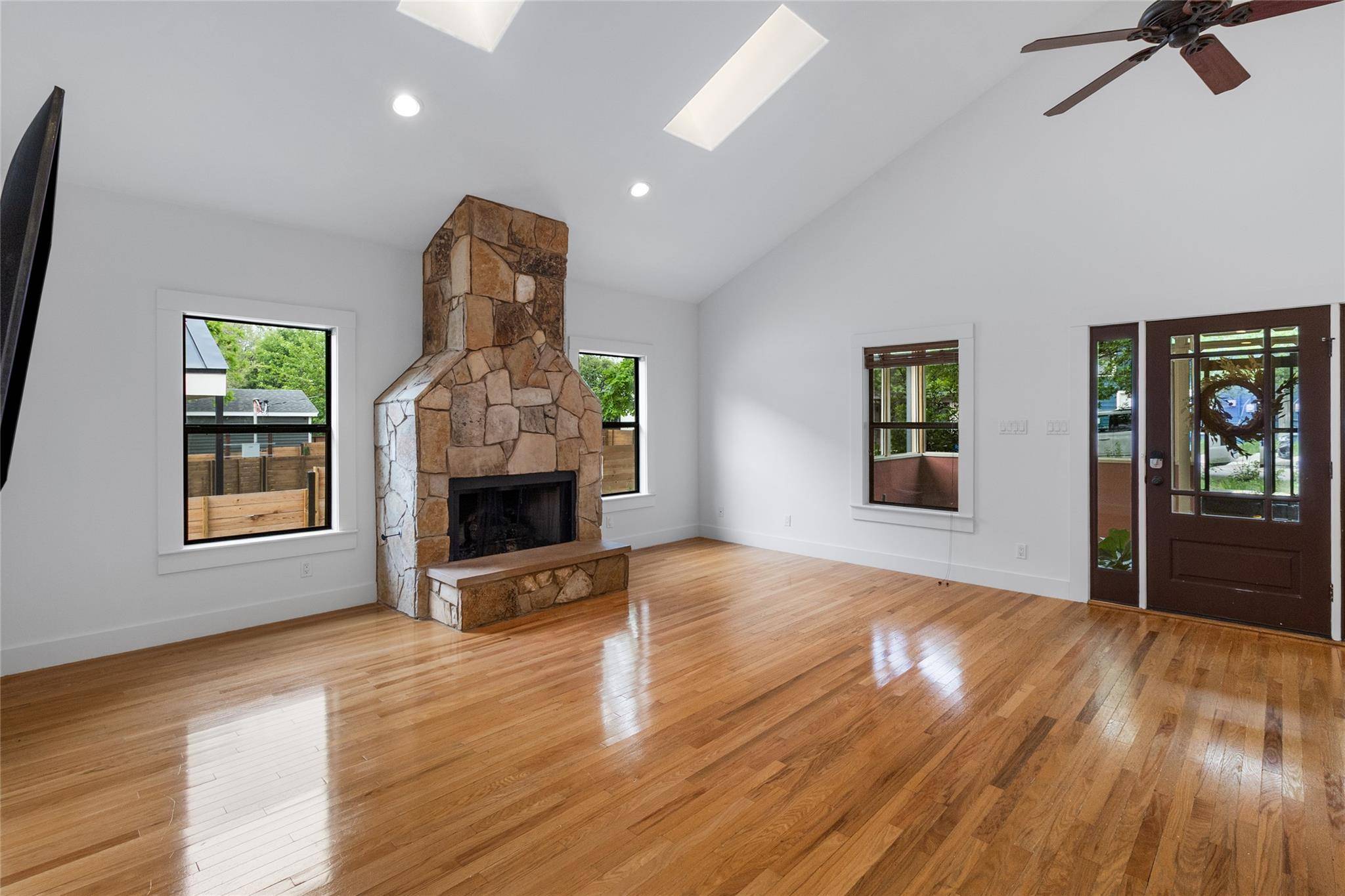 Austin, TX 78704,2105 Brackenridge ST