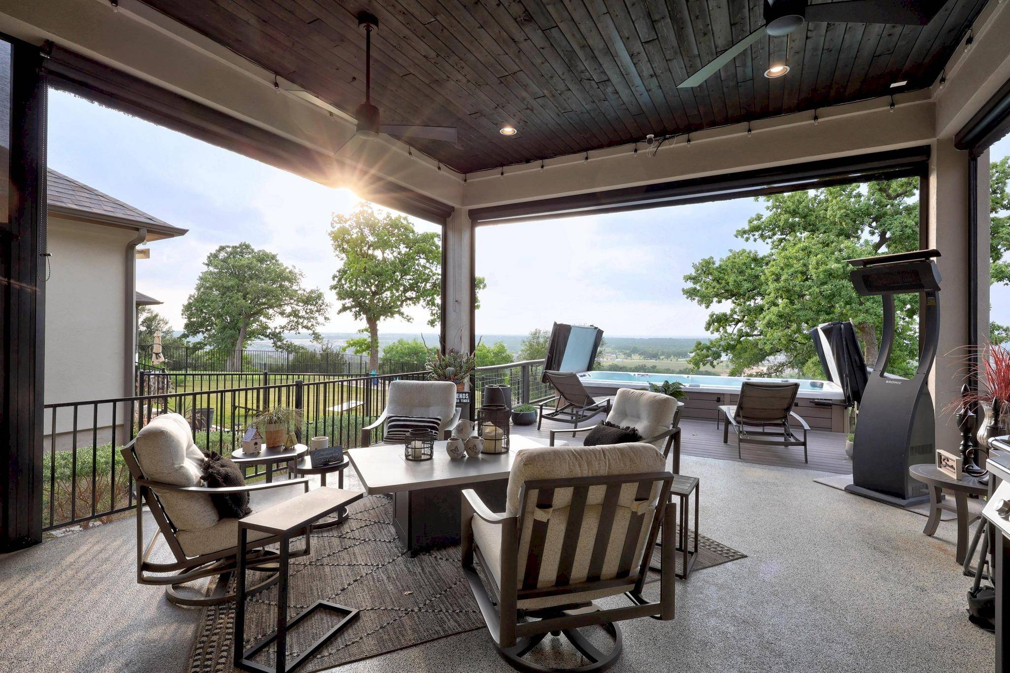 Liberty Hill, TX 78642,741 Faith DR