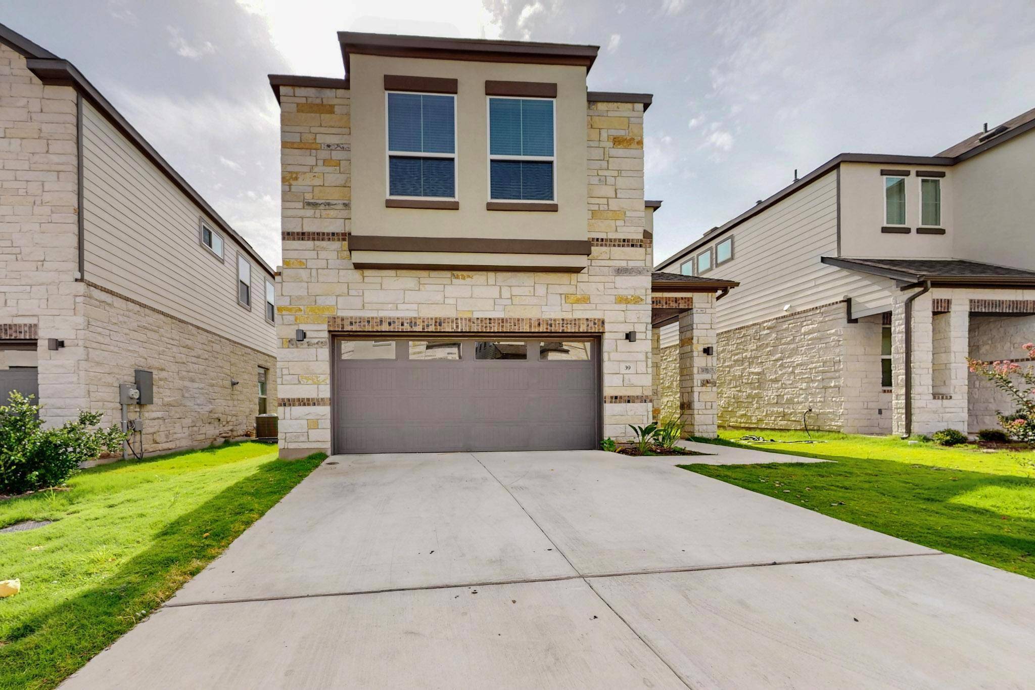 Round Rock, TX 78665,1531 N Red Bud LN #39