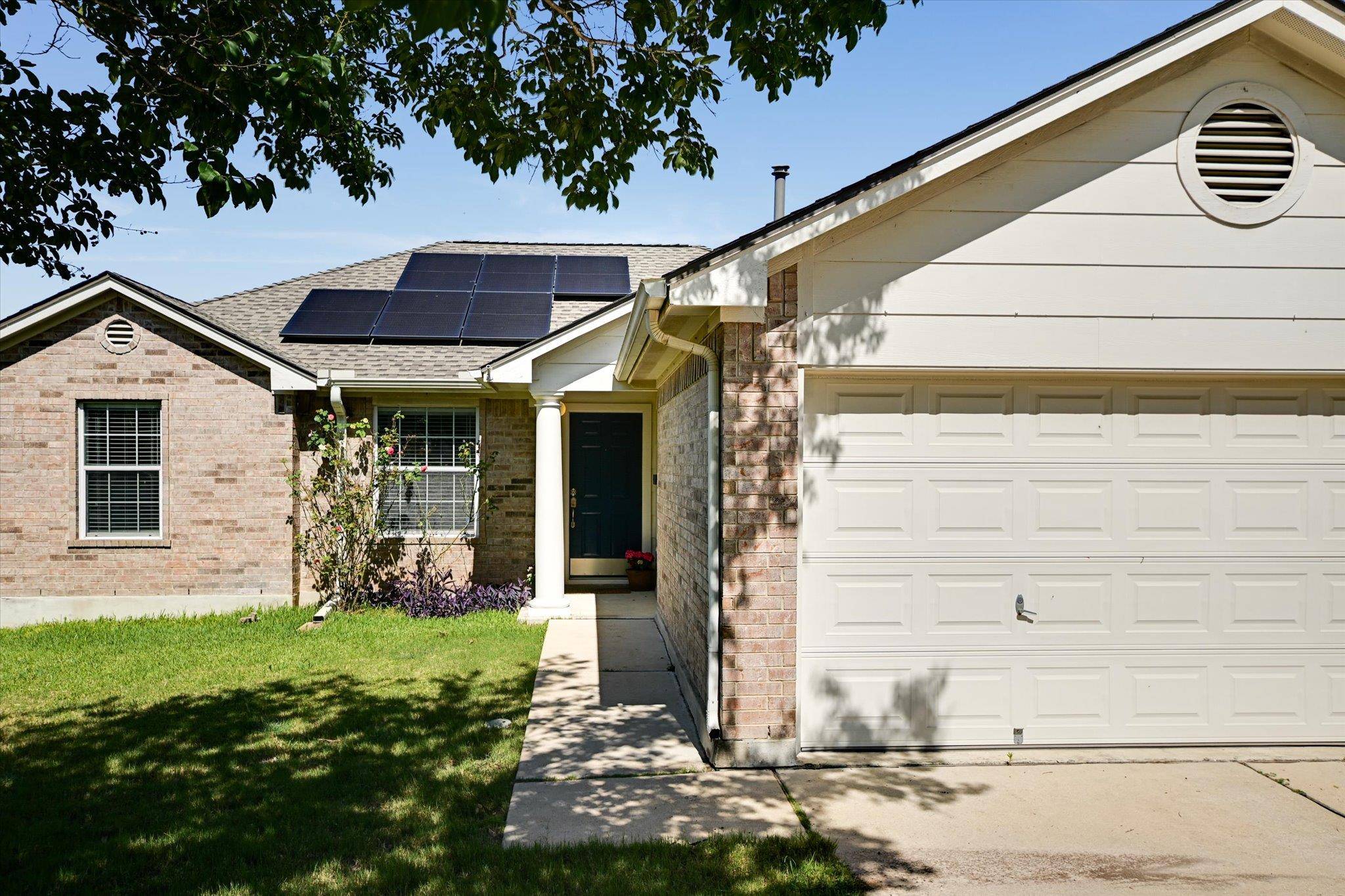 Hutto, TX 78634,125 Saint Marys DR