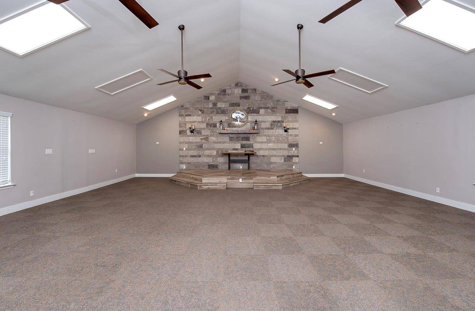 Jarrell, TX 76537,150 W Fm 487