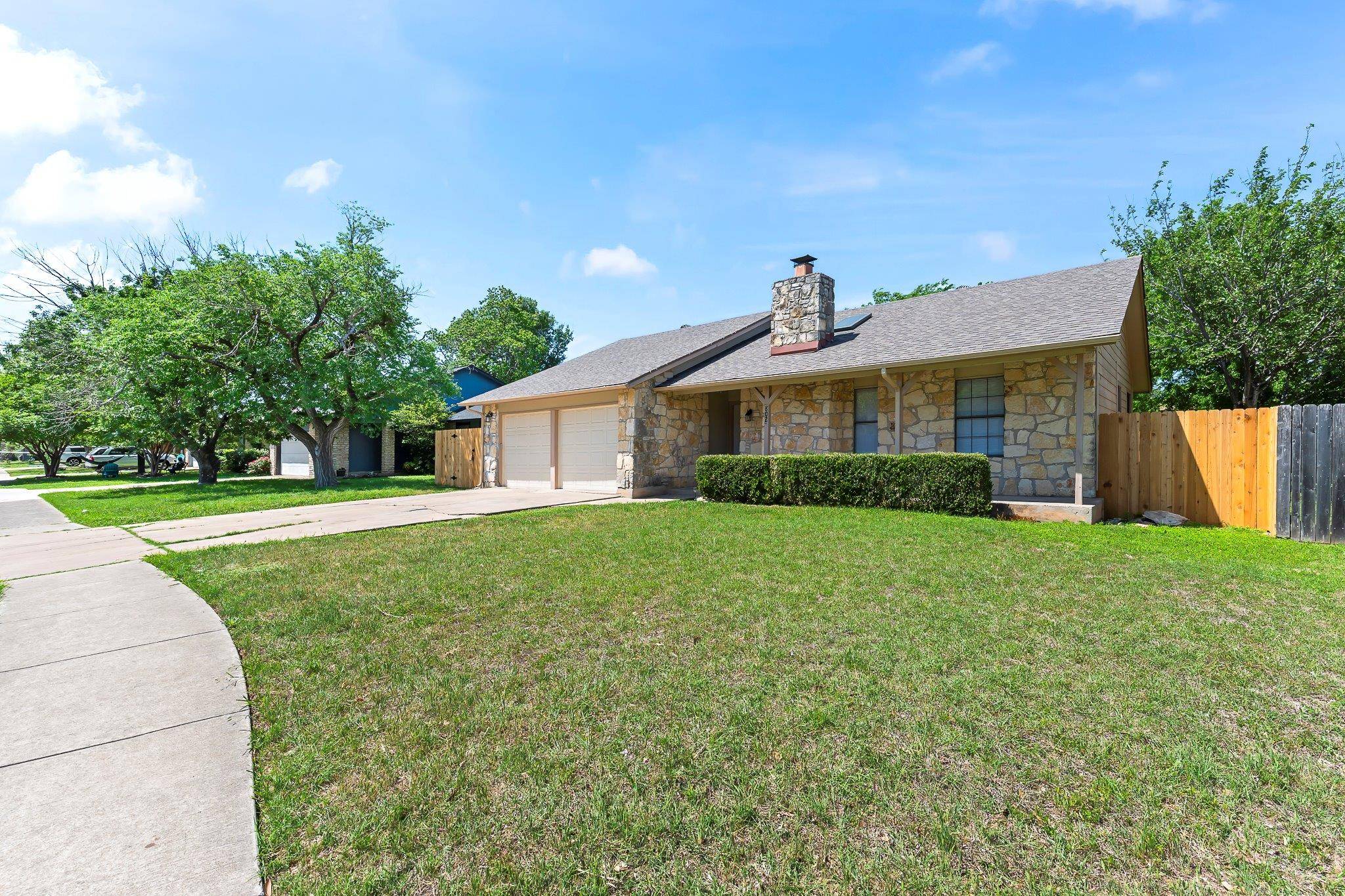 Round Rock, TX 78664,802 Lawnmont DR