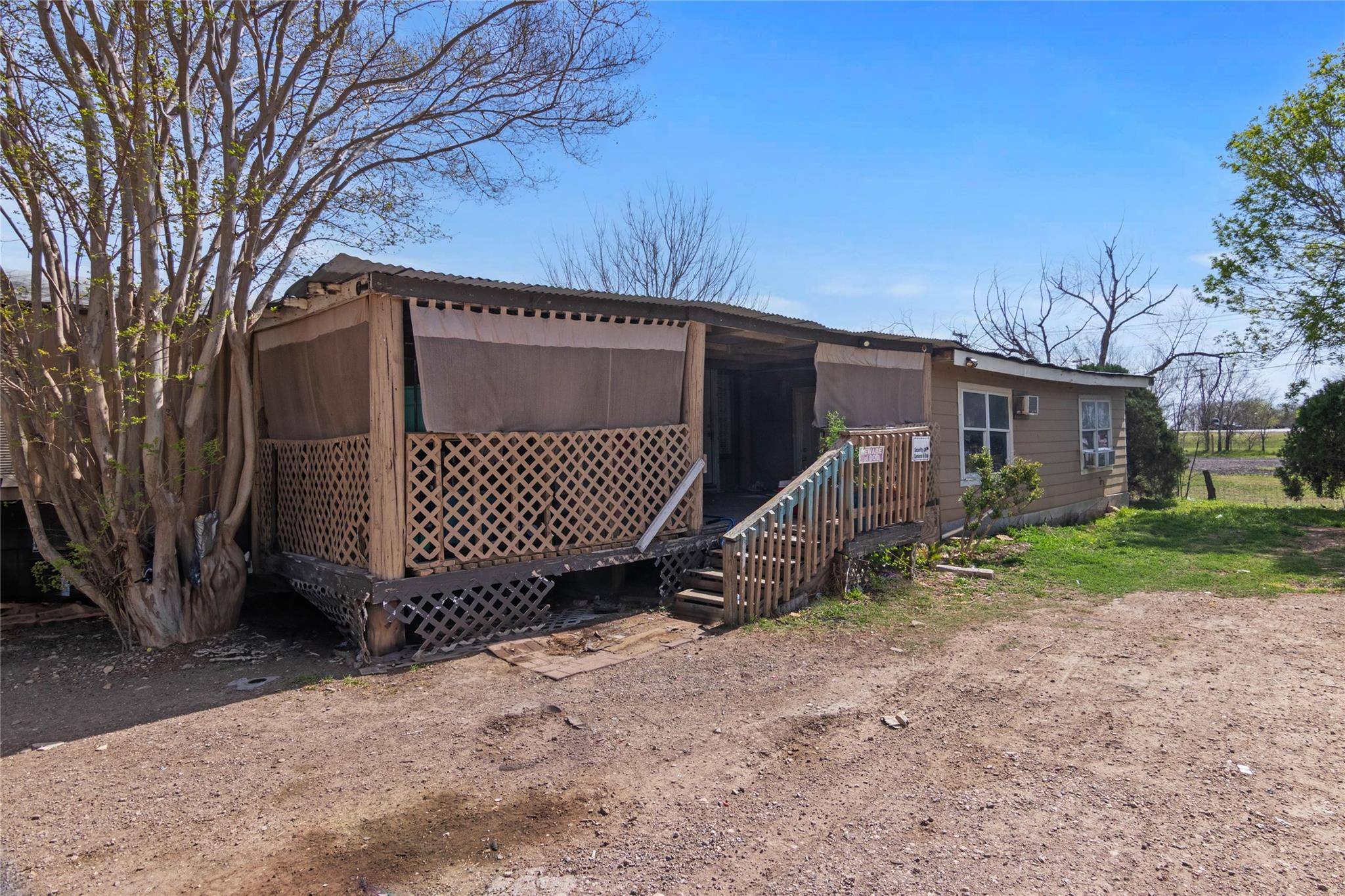 Kyle, TX 78640,1185 S Mathias Ln