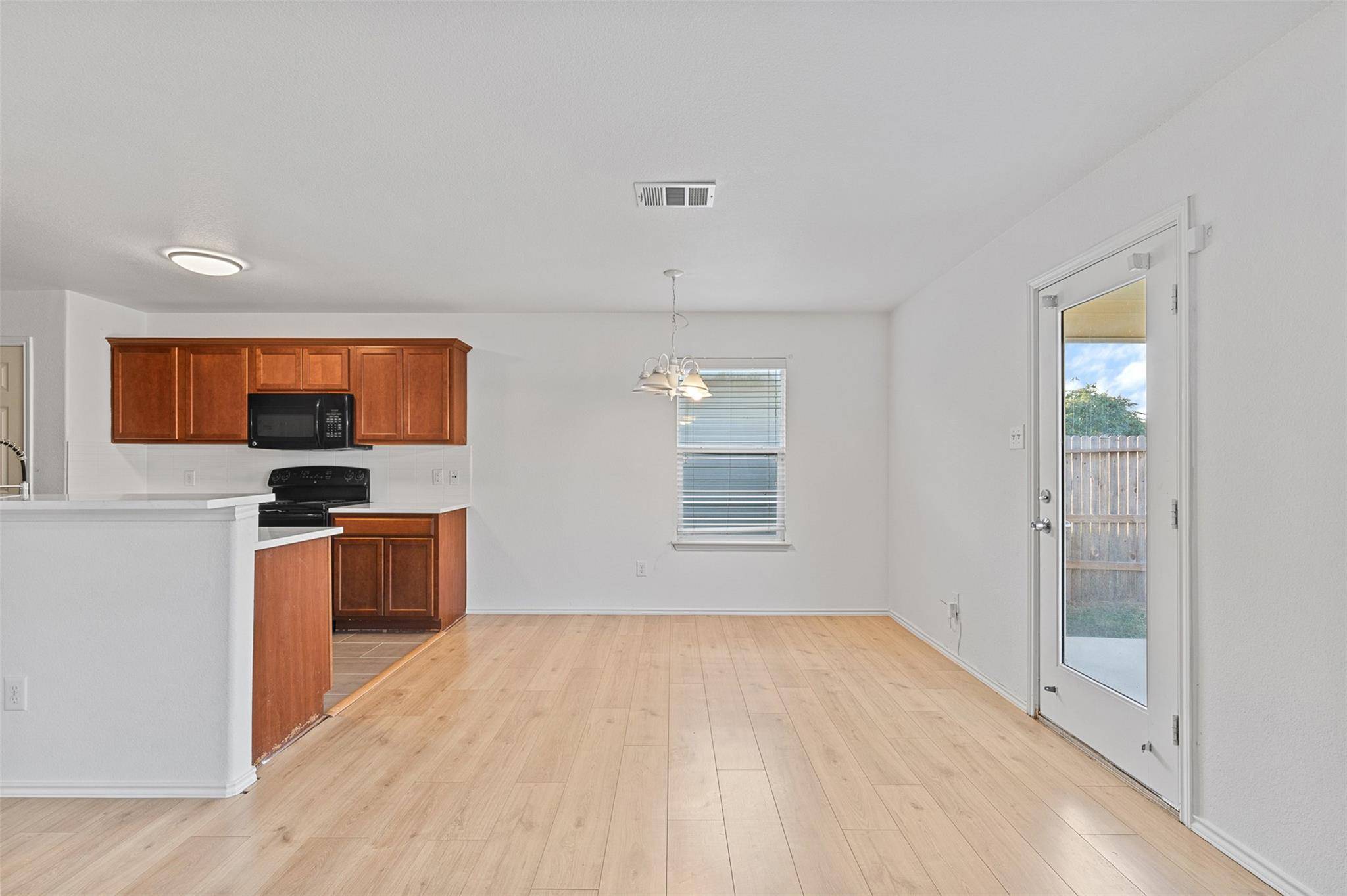 Manor, TX 78653,11205 Burton ST