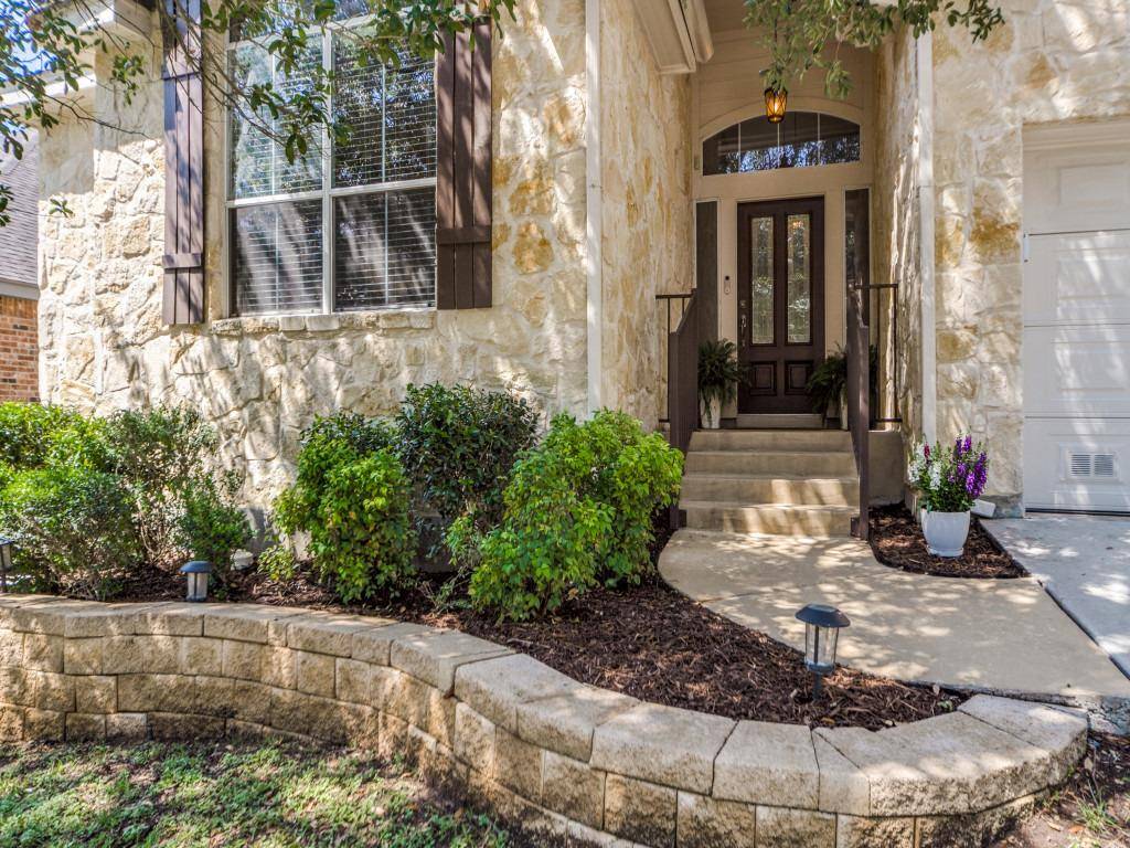 New Braunfels, TX 78132,737 San Gabriel LOOP
