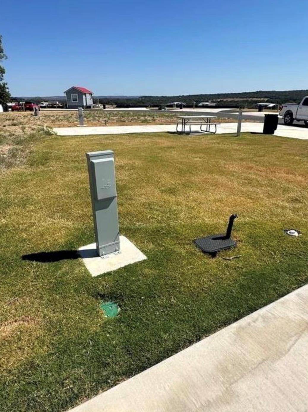 Fredericksburg, TX 78624,5386 Ranch Road 1376 #209