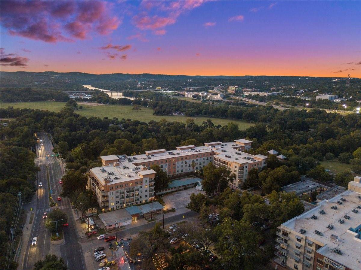 Austin, TX 78704,1900 Barton Springs RD #5001