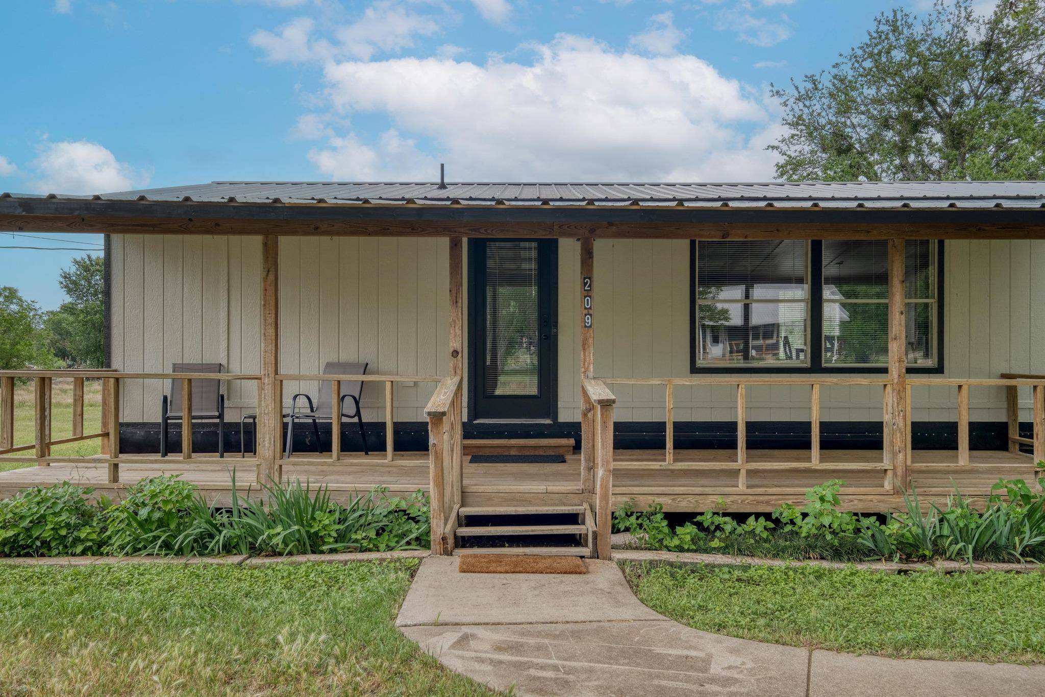 Liberty Hill, TX 78642,209 Fallwell ST