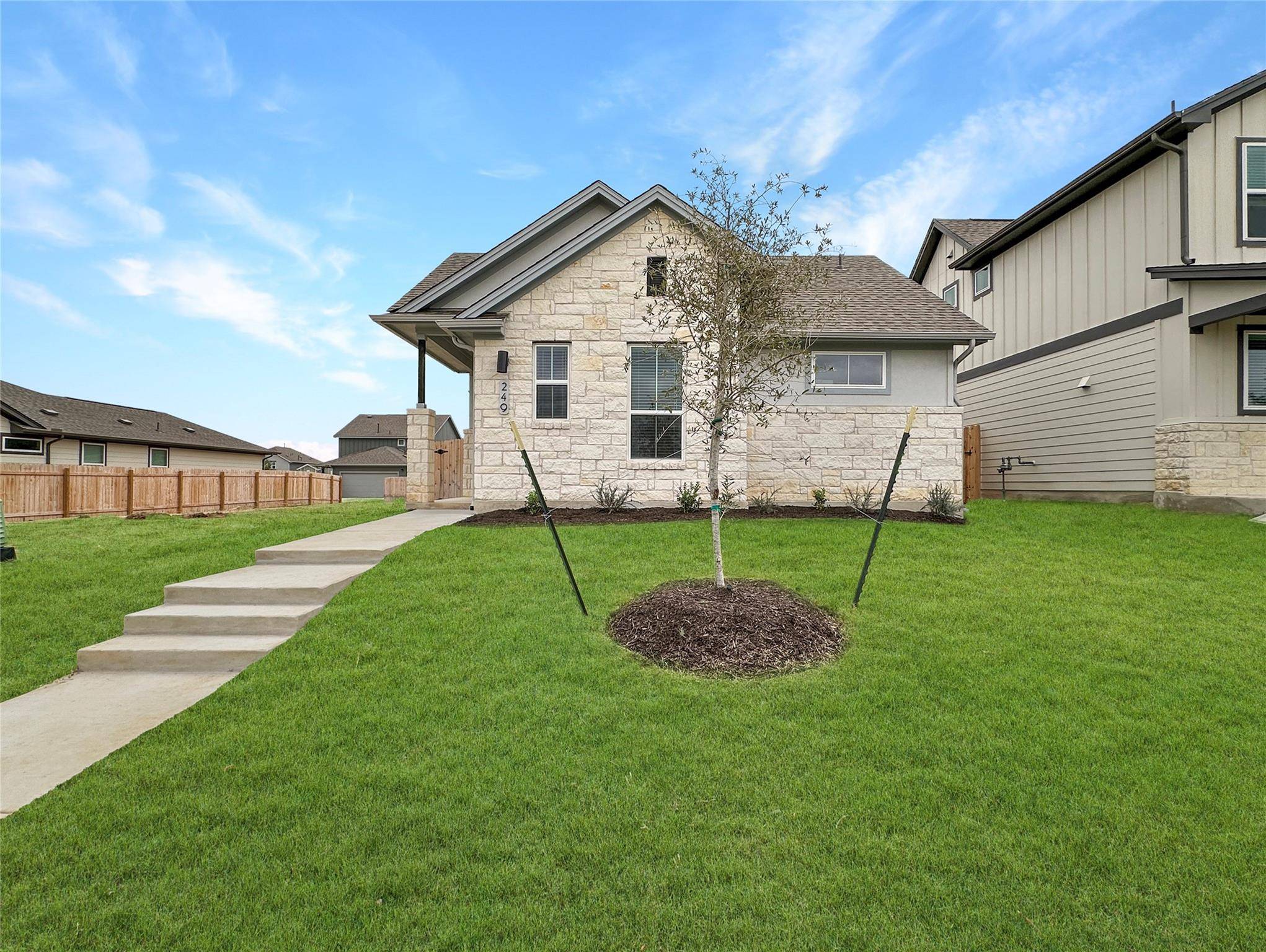 Buda, TX 78610,249 Porter Country PKWY
