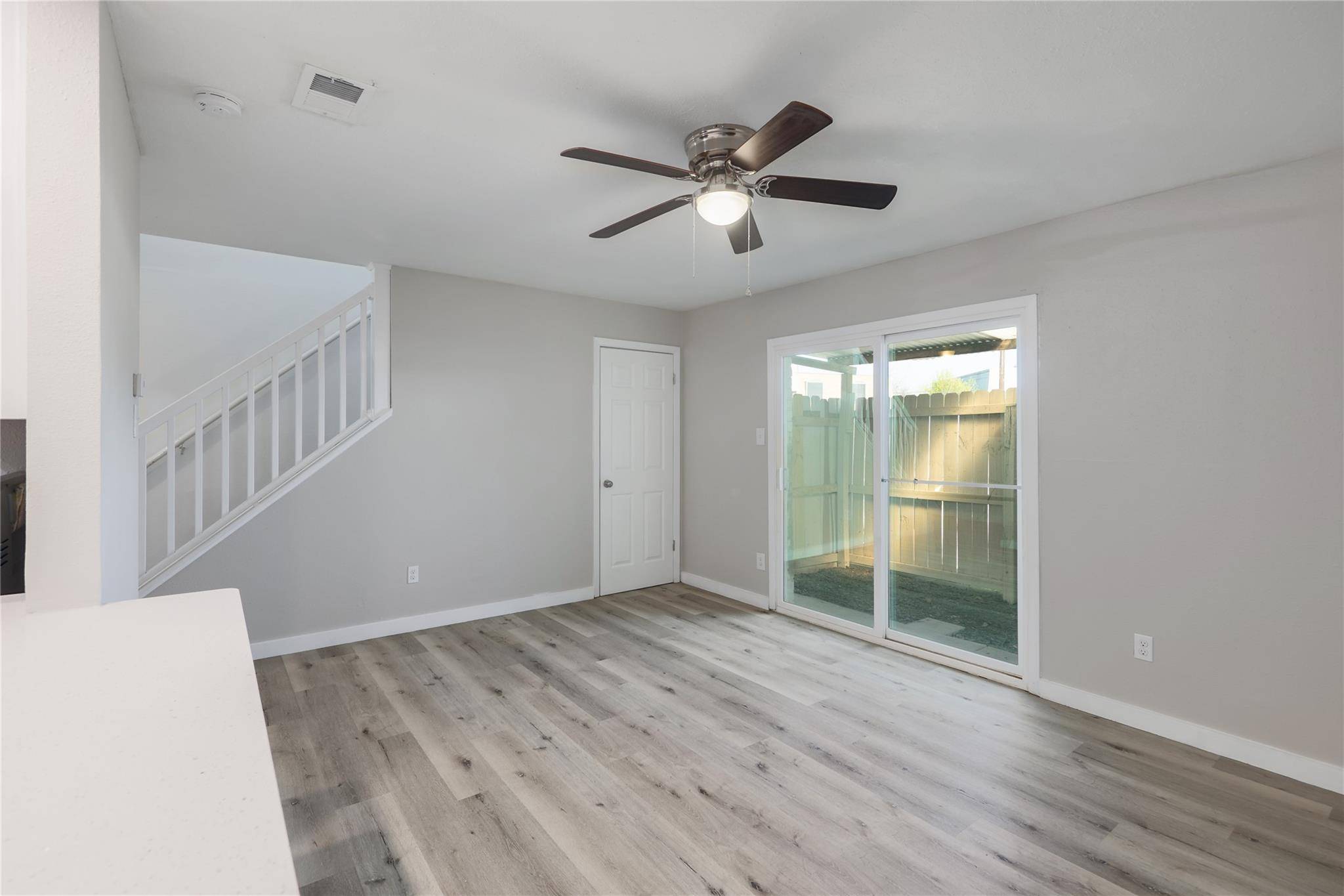 Austin, TX 78741,2201 mission hill CIR
