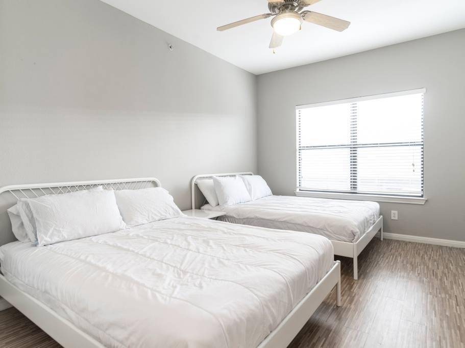 Austin, TX 78705,2502 Leon ST #200