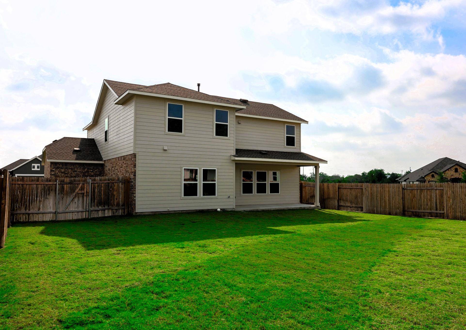 Seguin, TX 78155,3704 Pin Oak HLS