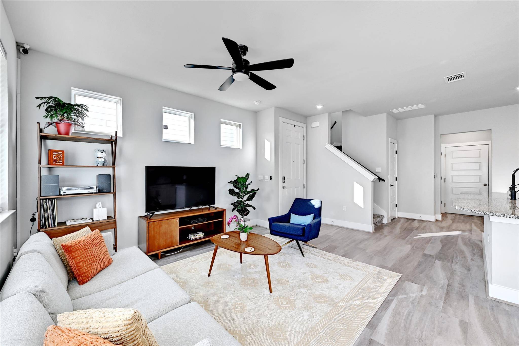 Austin, TX 78744,7406 Harmony Shoals BND #260