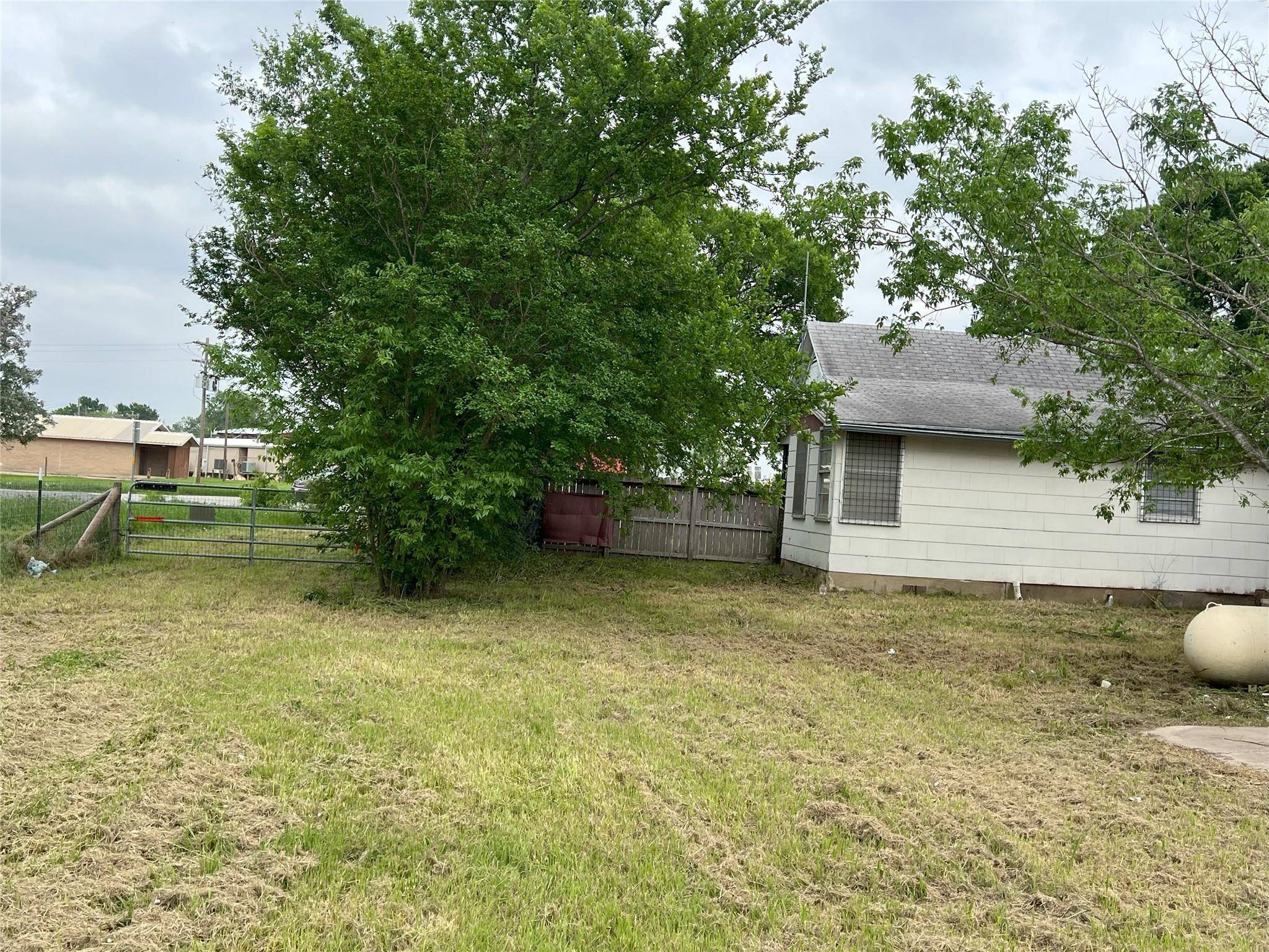 Cedar Creek, TX 78612,5619 Fm 535 #A