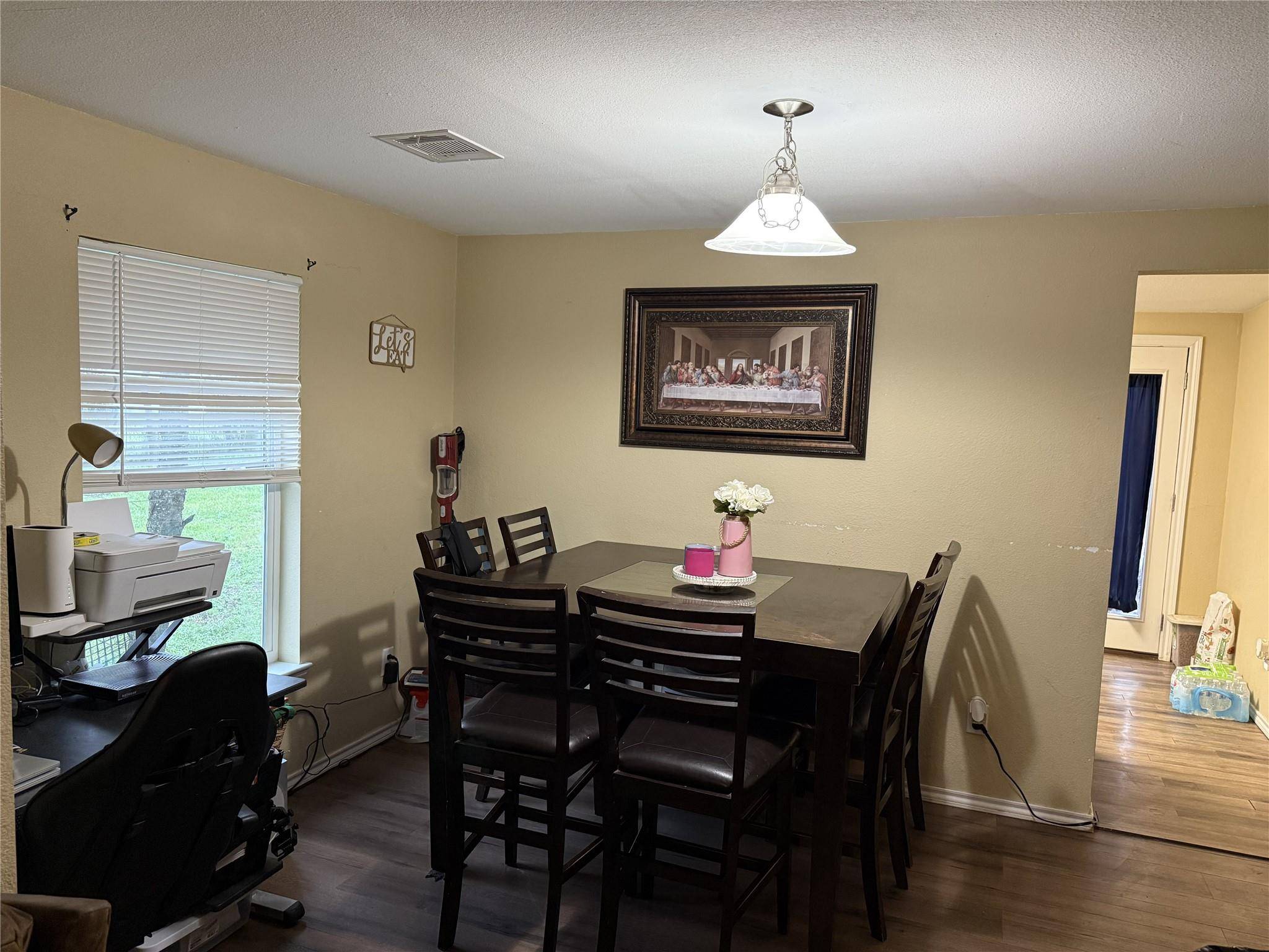 Taylor, TX 76574,211 Murphy ST