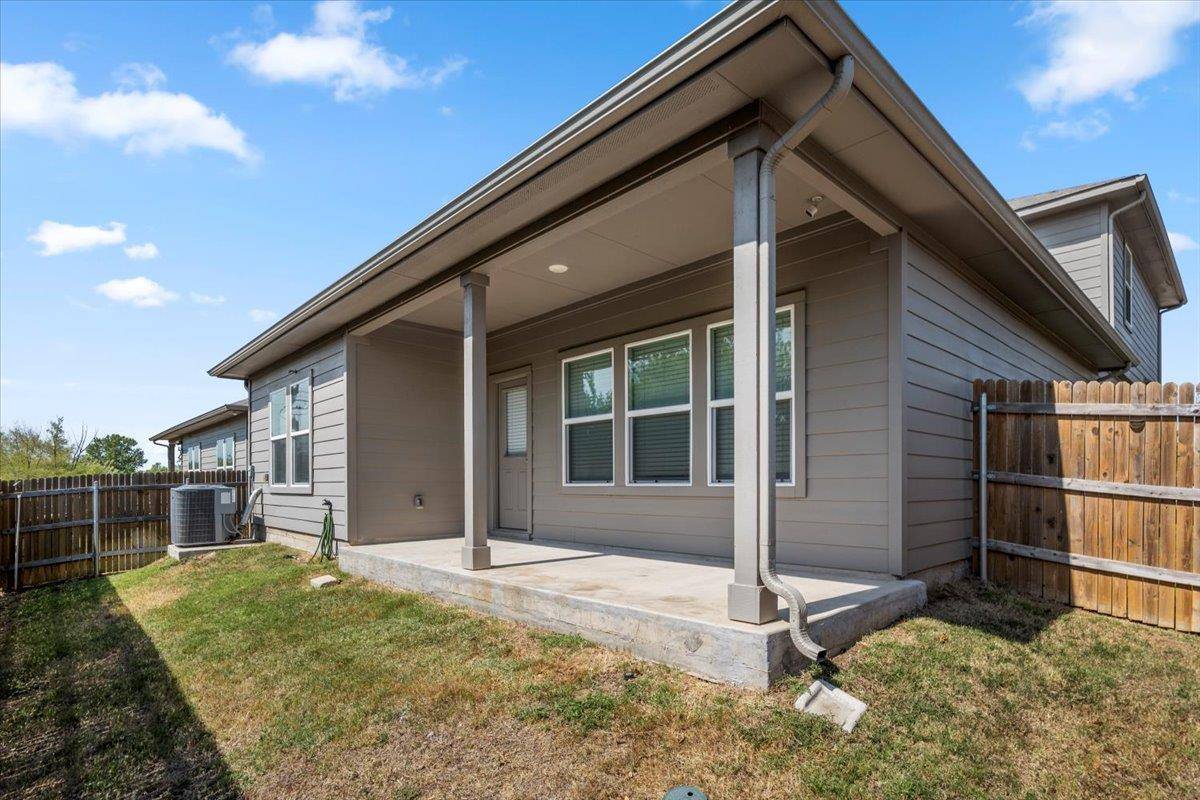 Austin, TX 78724,5705 Brocade DR