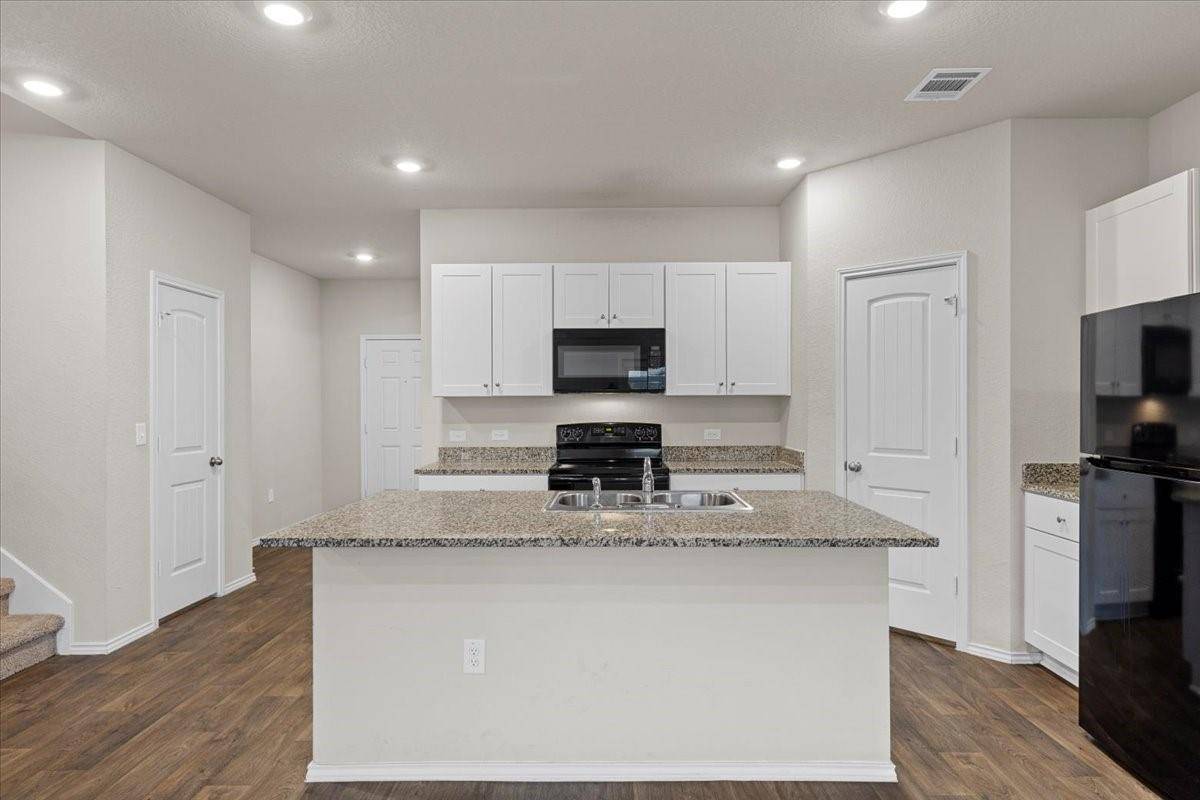 Austin, TX 78724,5728 Brocade DR