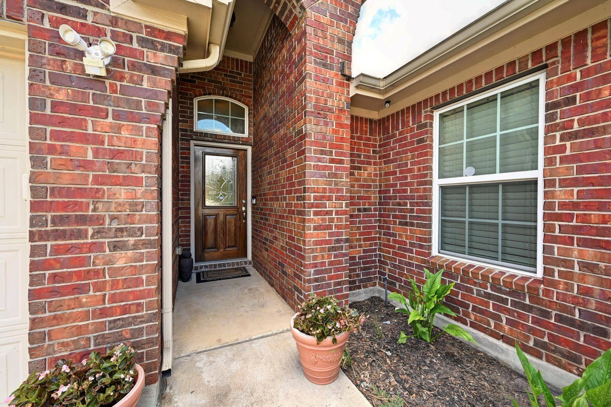 Buda, TX 78610,454 Pond View PASS
