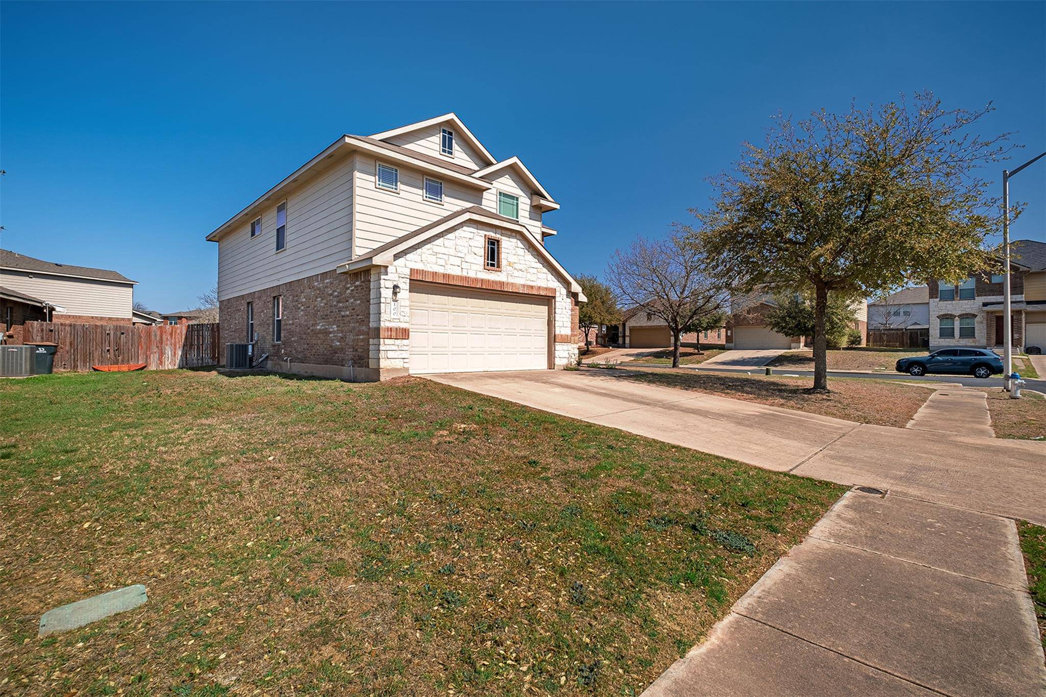 Leander, TX 78641,100 Snowy Egret LN