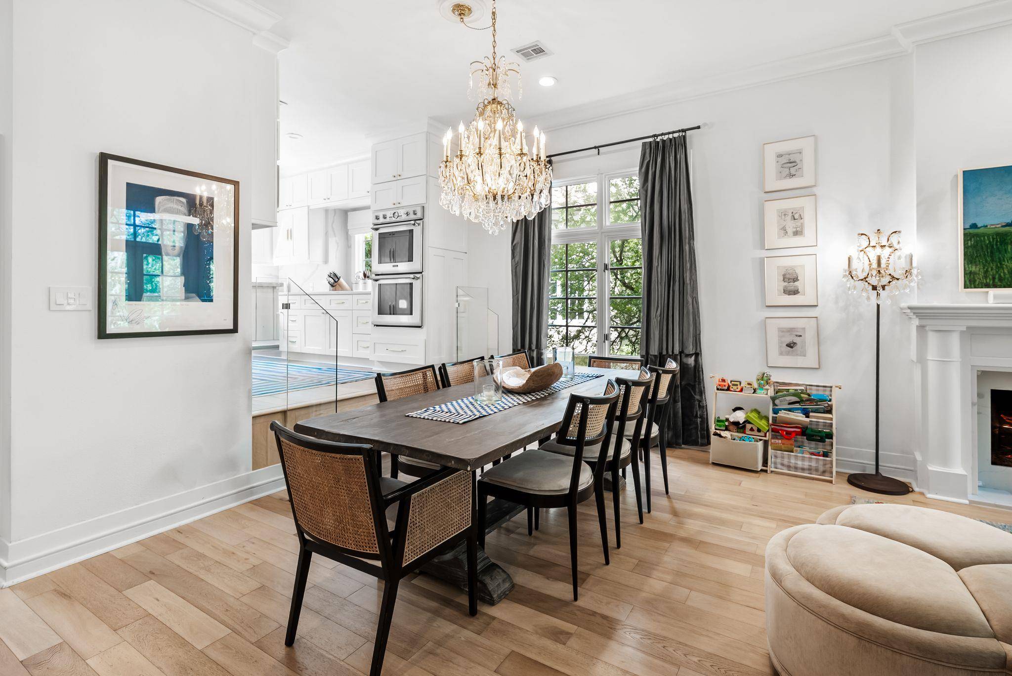 Austin, TX 78746,1937 Rue De St Tropez APT 10