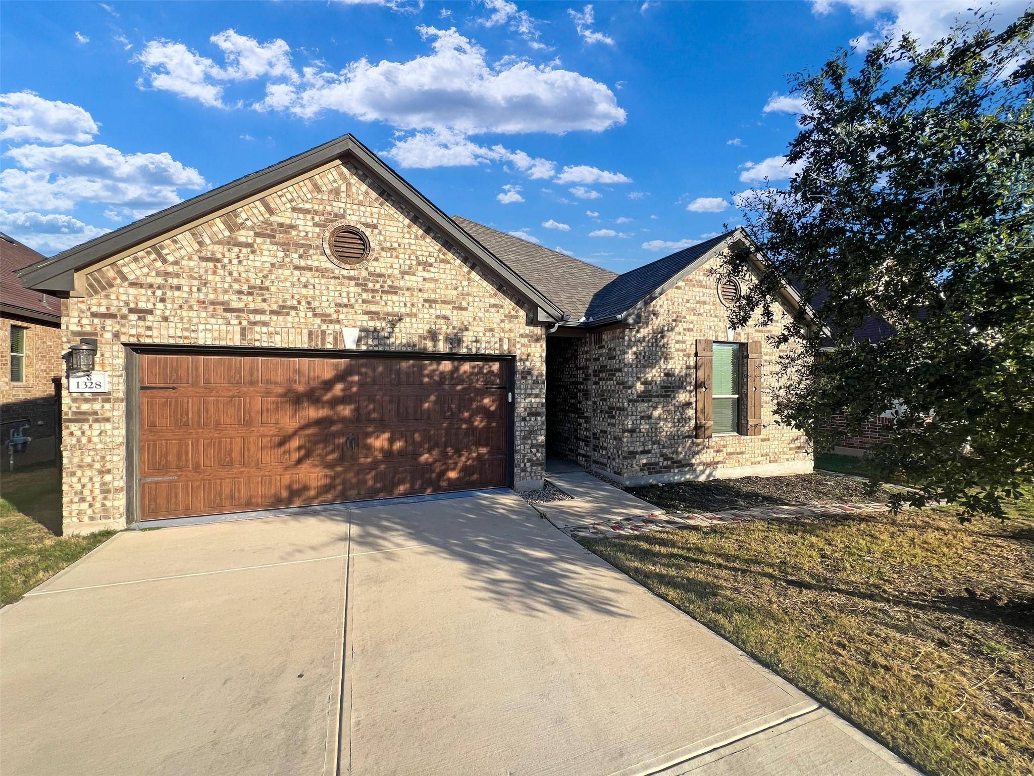 Leander, TX 78641,1328 Backcountry DR