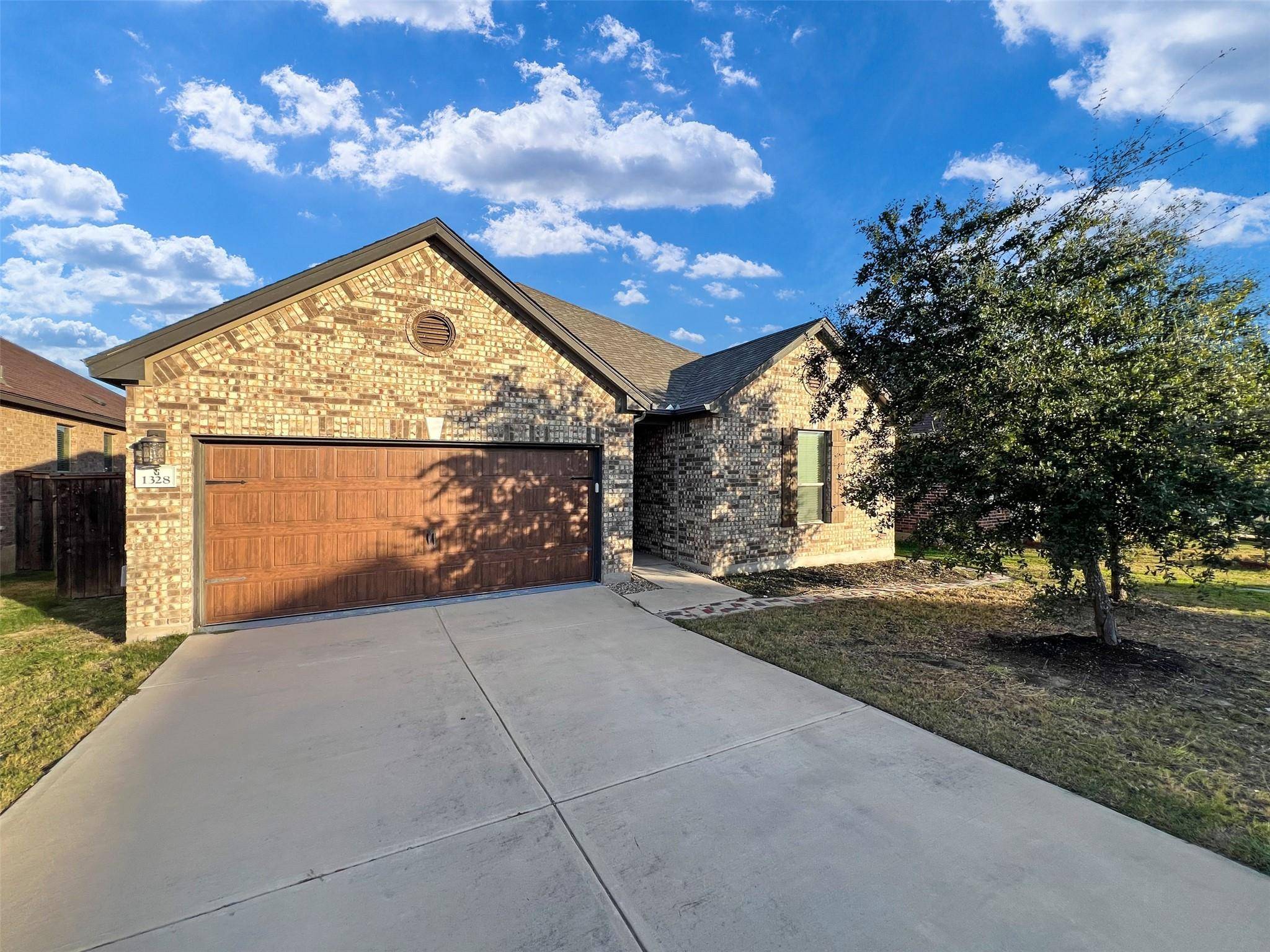 Leander, TX 78641,1328 Backcountry DR