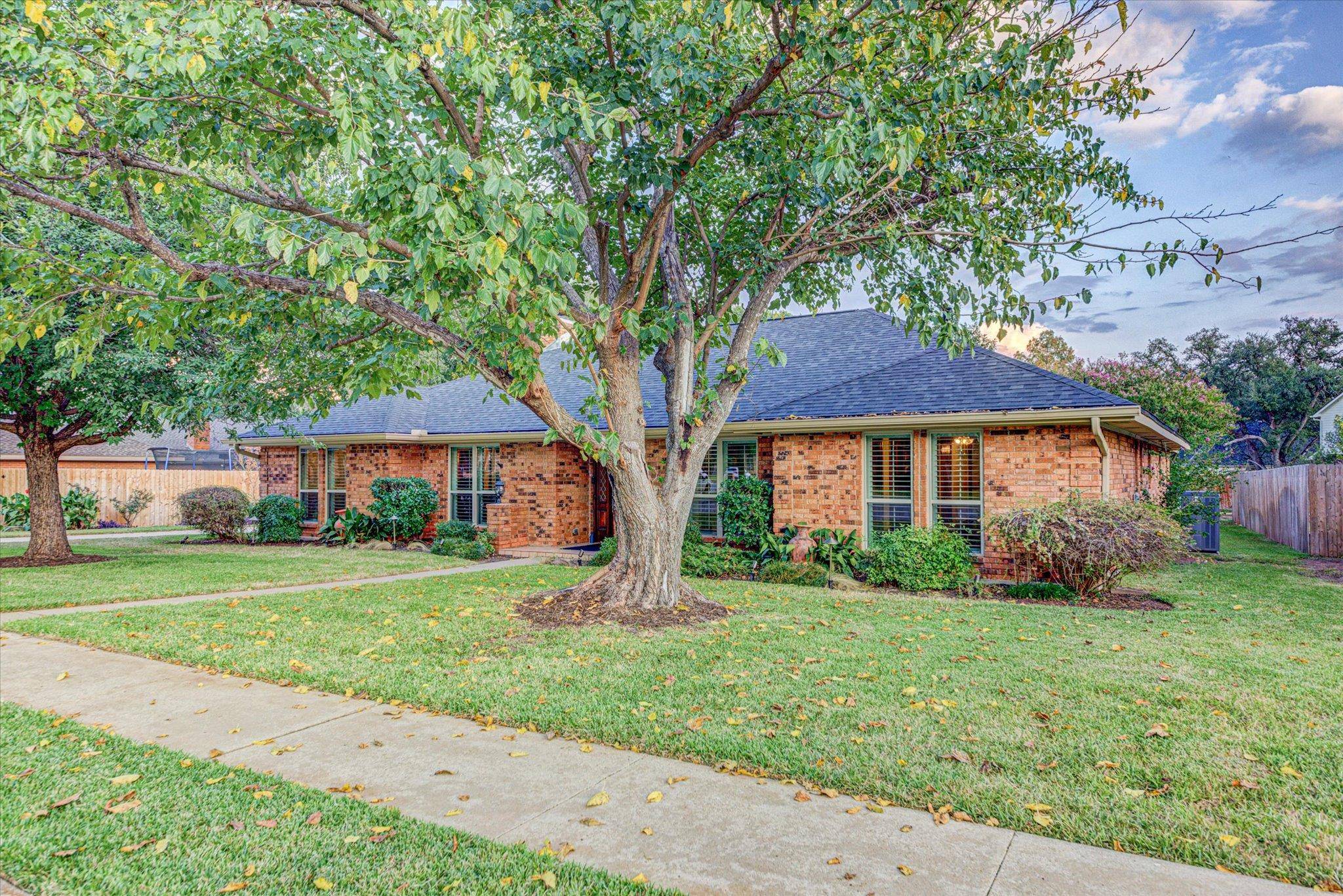 Austin, TX 78749,5105 Woodcreek RD