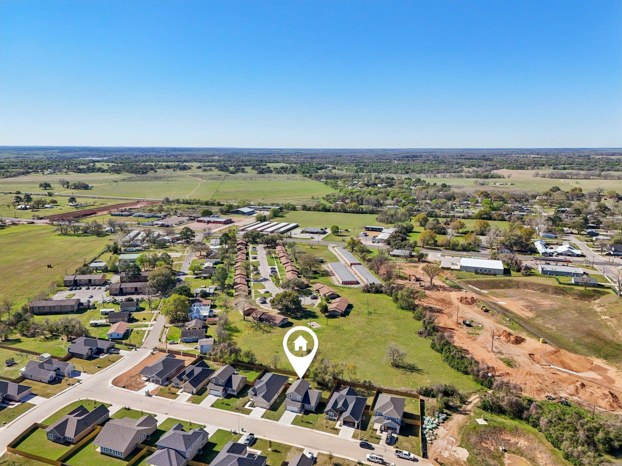 Smithville, TX 78957,109 Callie ST