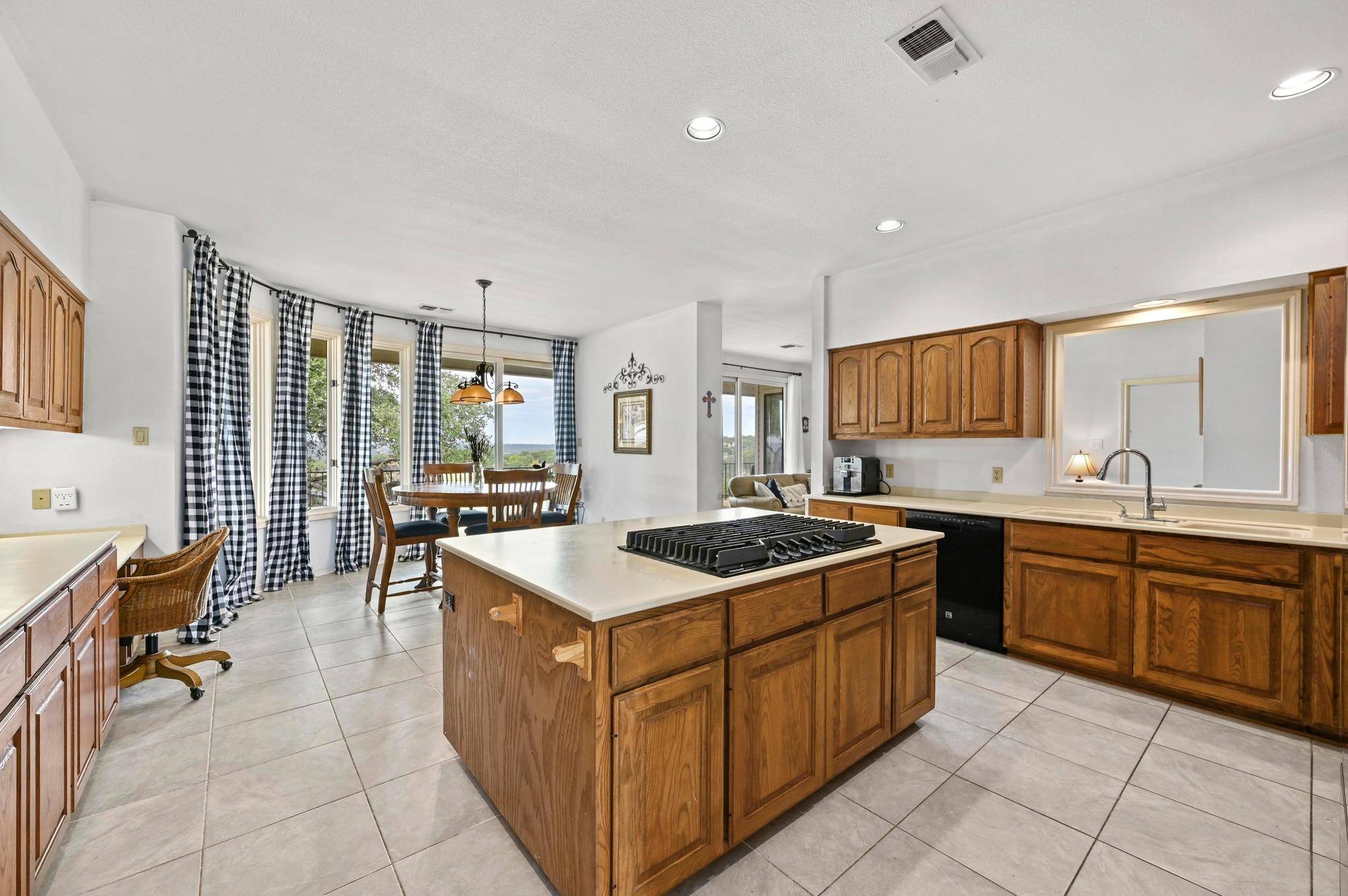Lago Vista, TX 78645,3225 Eisenhower Ave