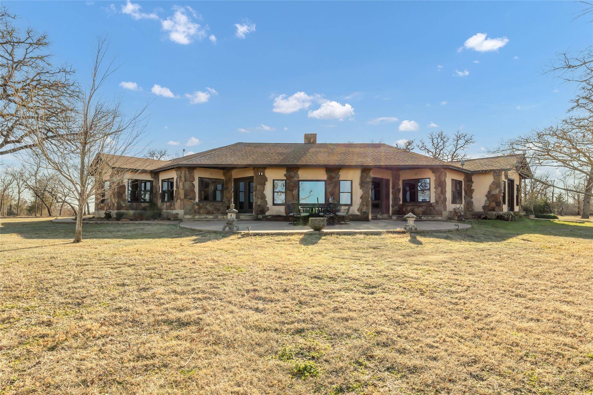 Gause, TX 77857,1640 Long Mountain RD