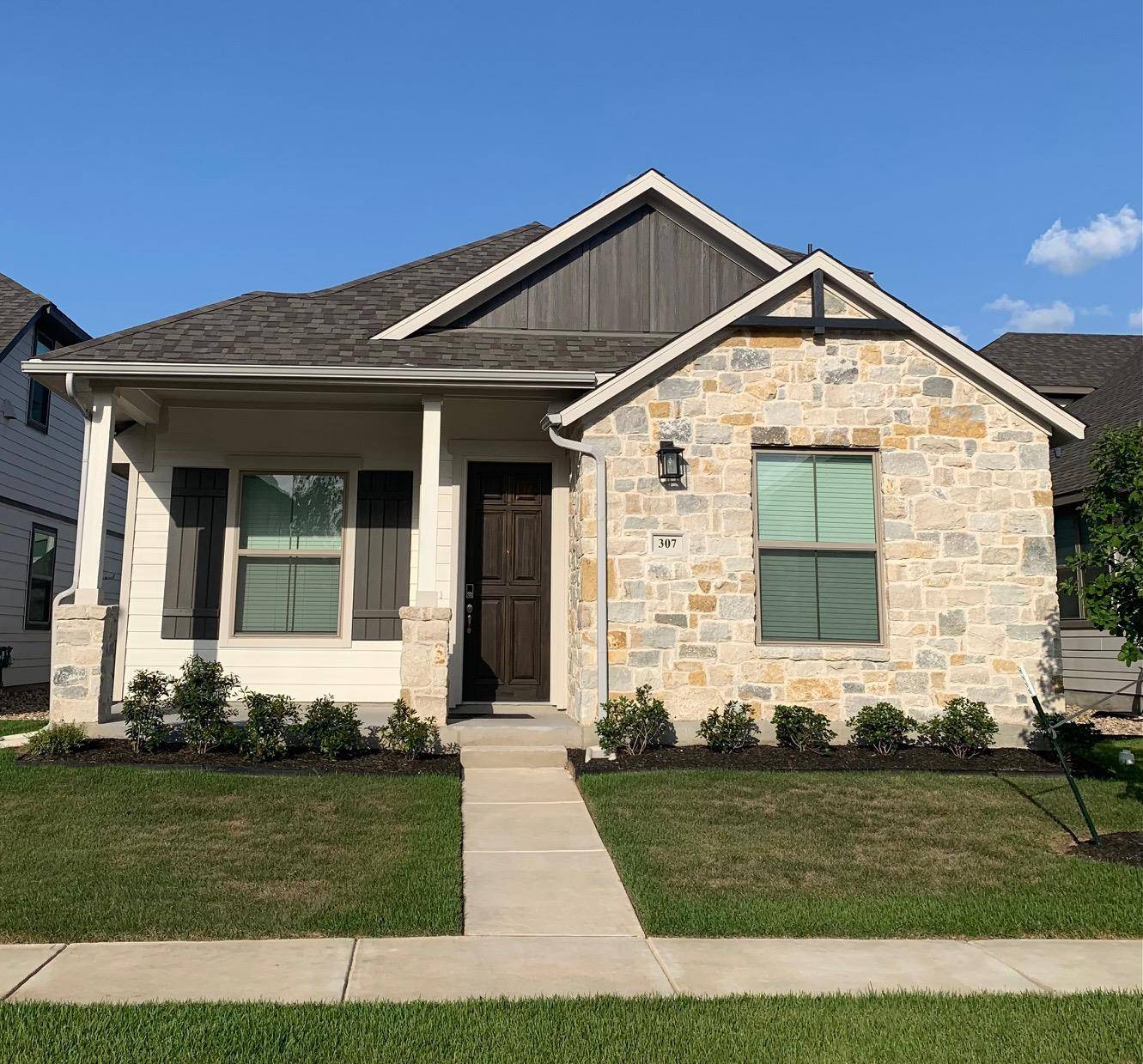 Buda, TX 78610,307 Orleanian DR