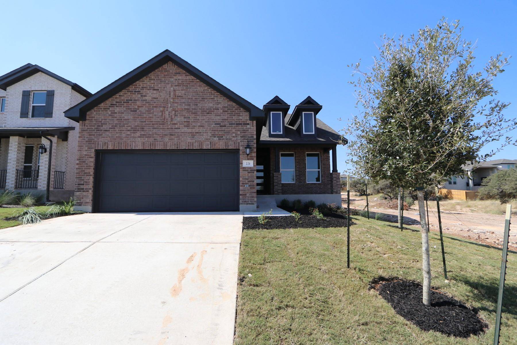 Georgetown, TX 78628,221 Bluff Creek LN