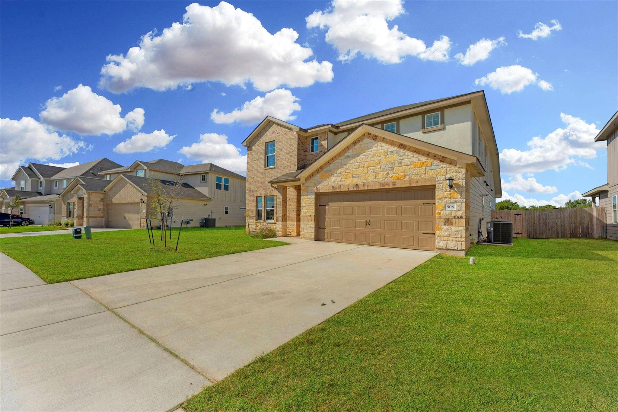 Hutto, TX 78634,508 Windy Reed RD