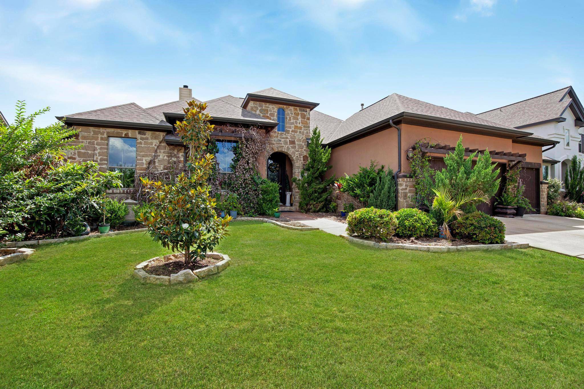 Austin, TX 78738,5508 Lipan Apache BND