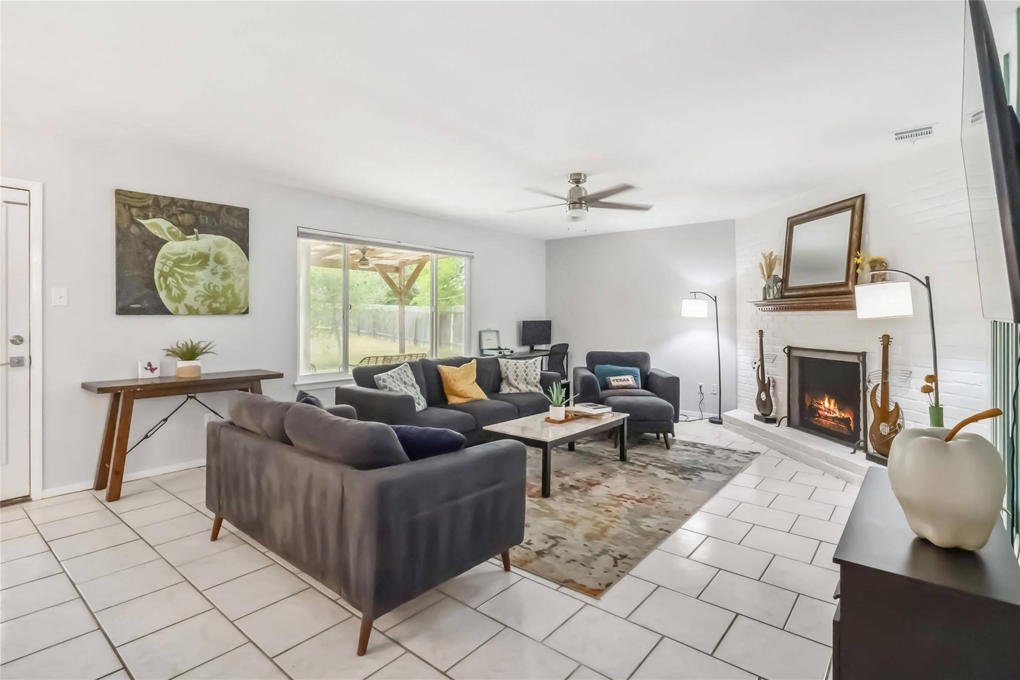 Austin, TX 78758,11204 Applewood DR