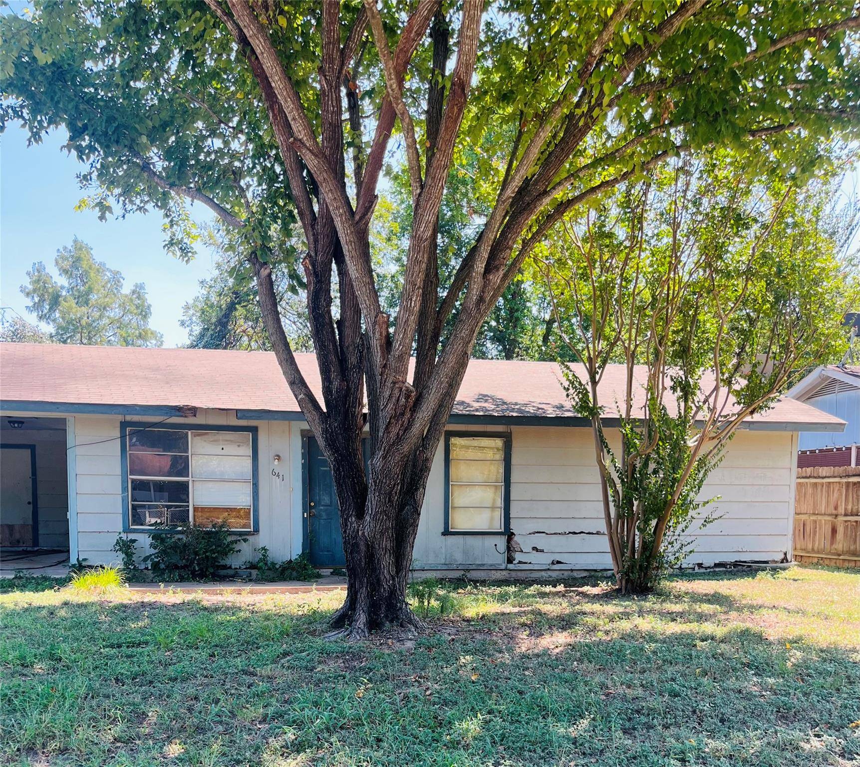 Rockdale, TX 76567,641 Williams Ave